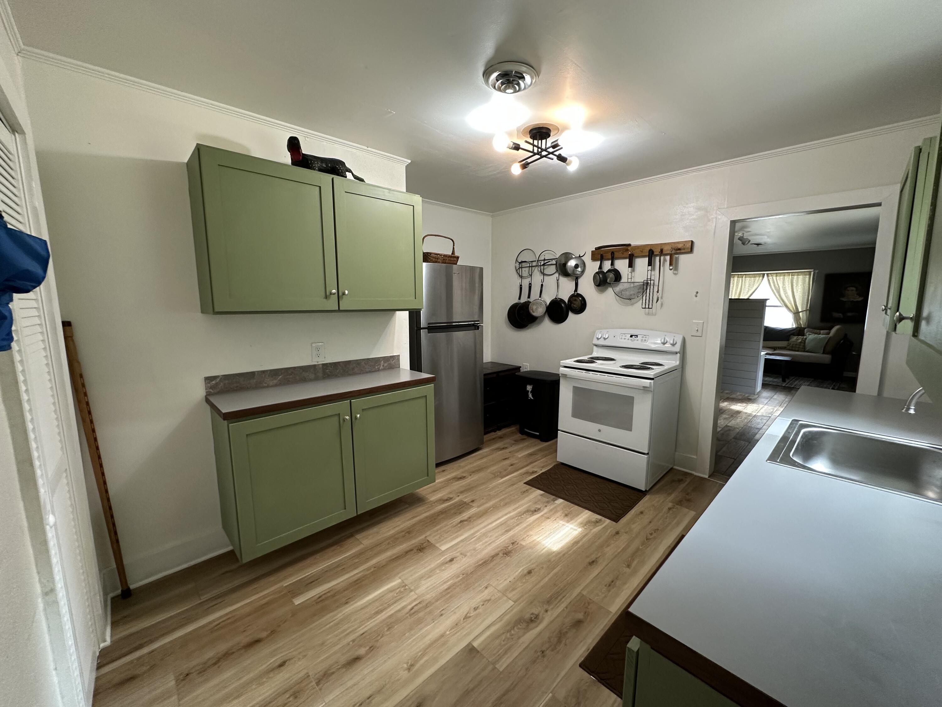 D.L. CAMPBELL S/D - Residential