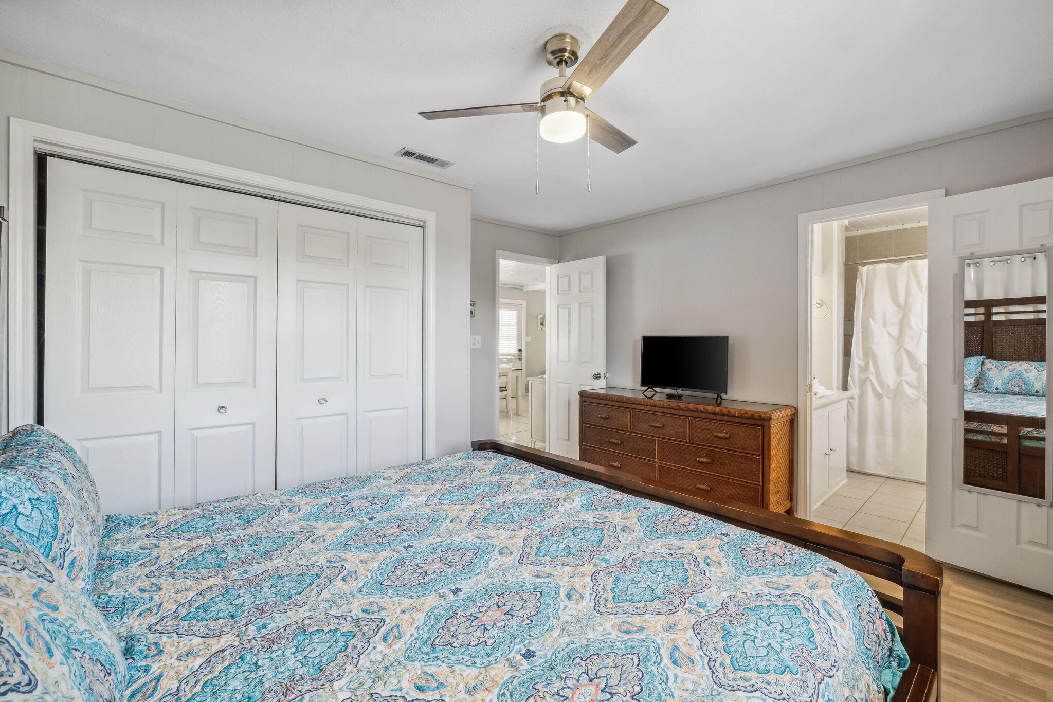 CRESCENT BEACH UNIT 1 - Residential