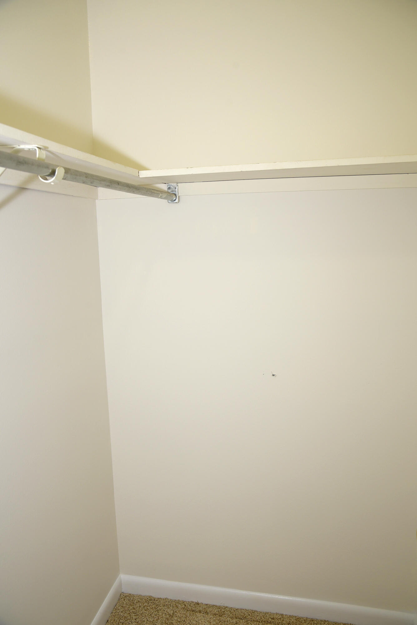 CREEKSIDE 2 - Residential Lease