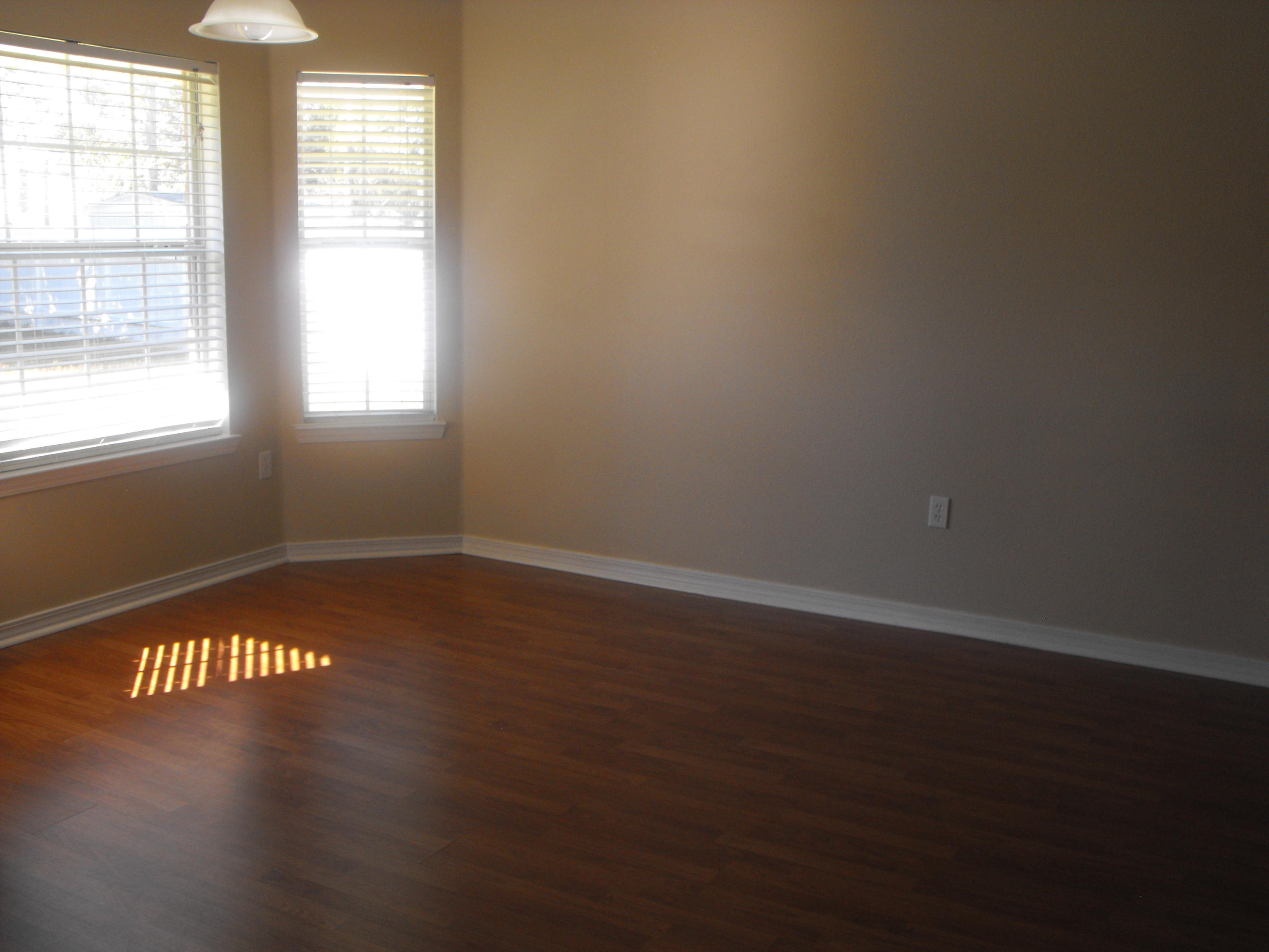 ALICIA PLACE - Residential