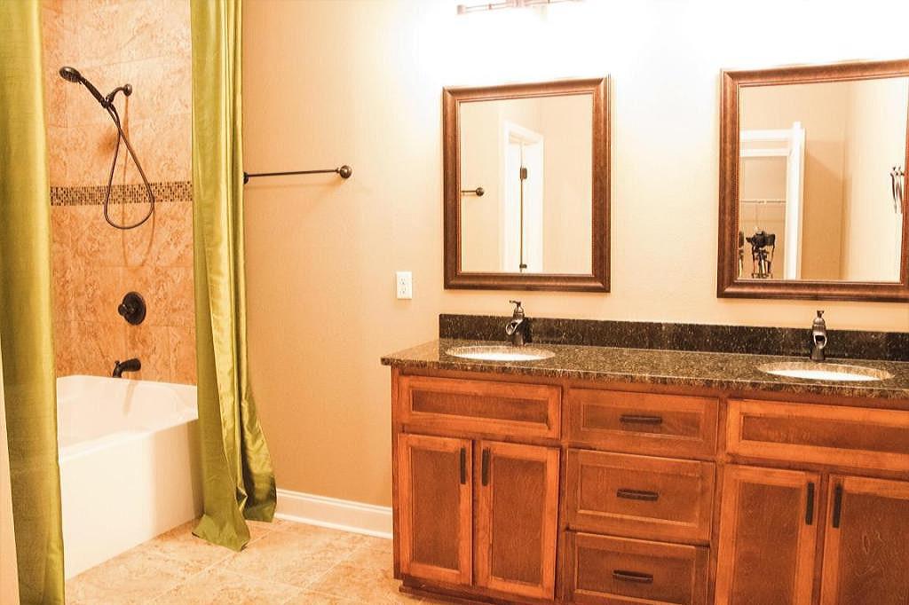 TIMBERLINE ESTATES - Residential