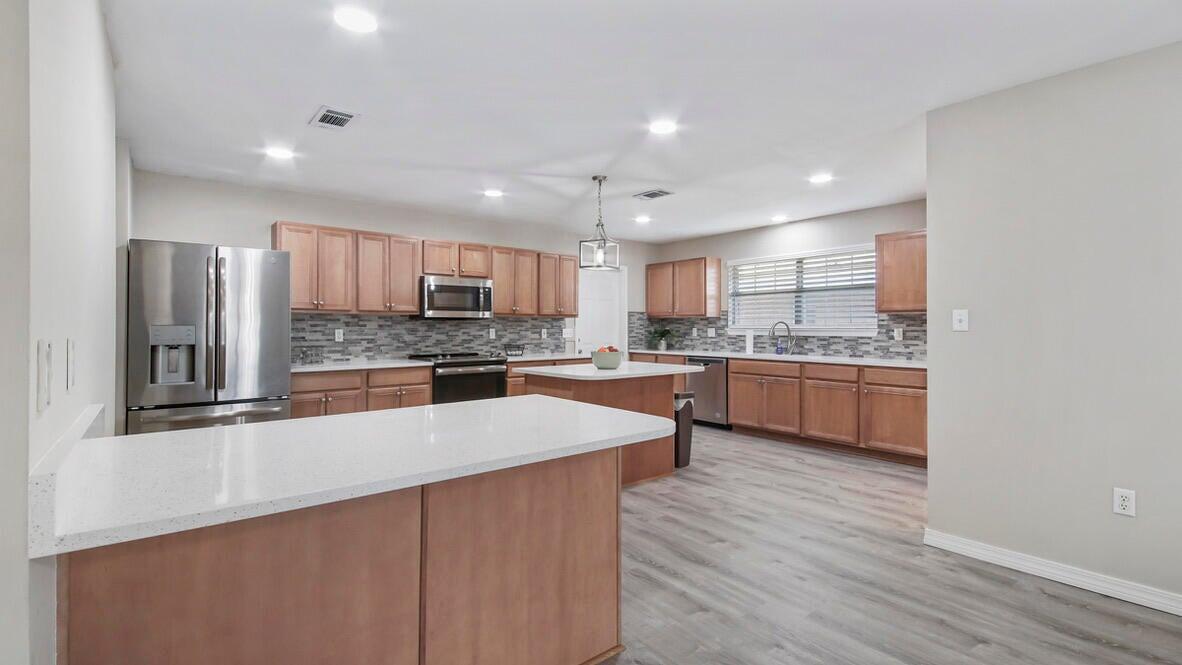 MACK BAYOU POINTE S/D - Residential