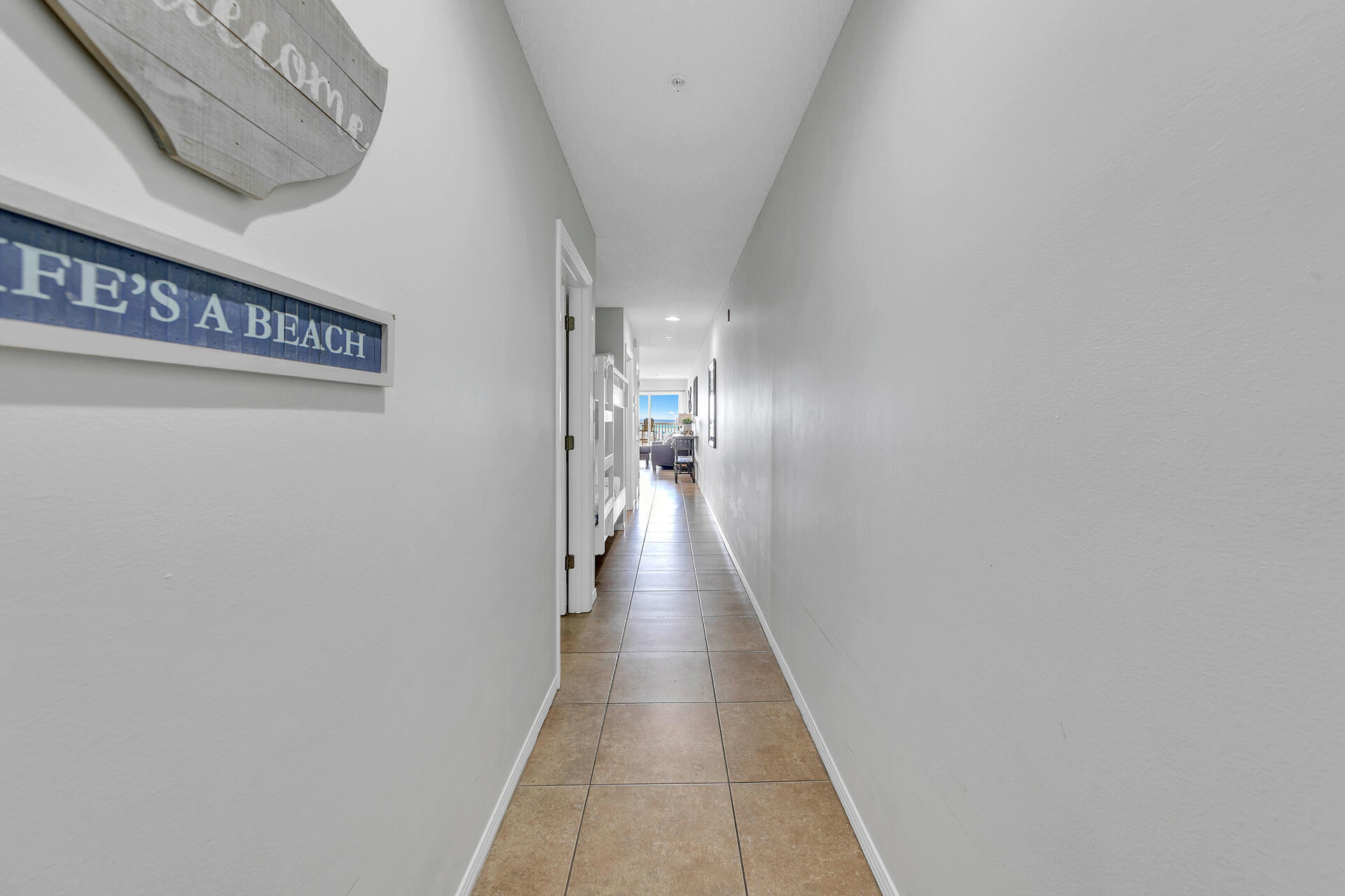 VERANDA CONDO - Residential