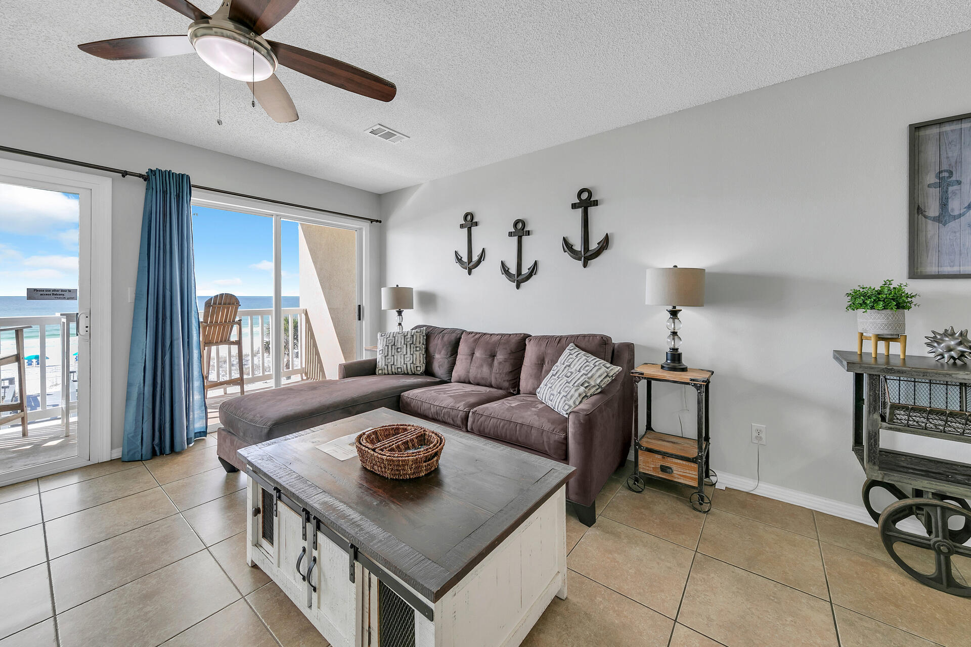 VERANDA CONDO - Residential