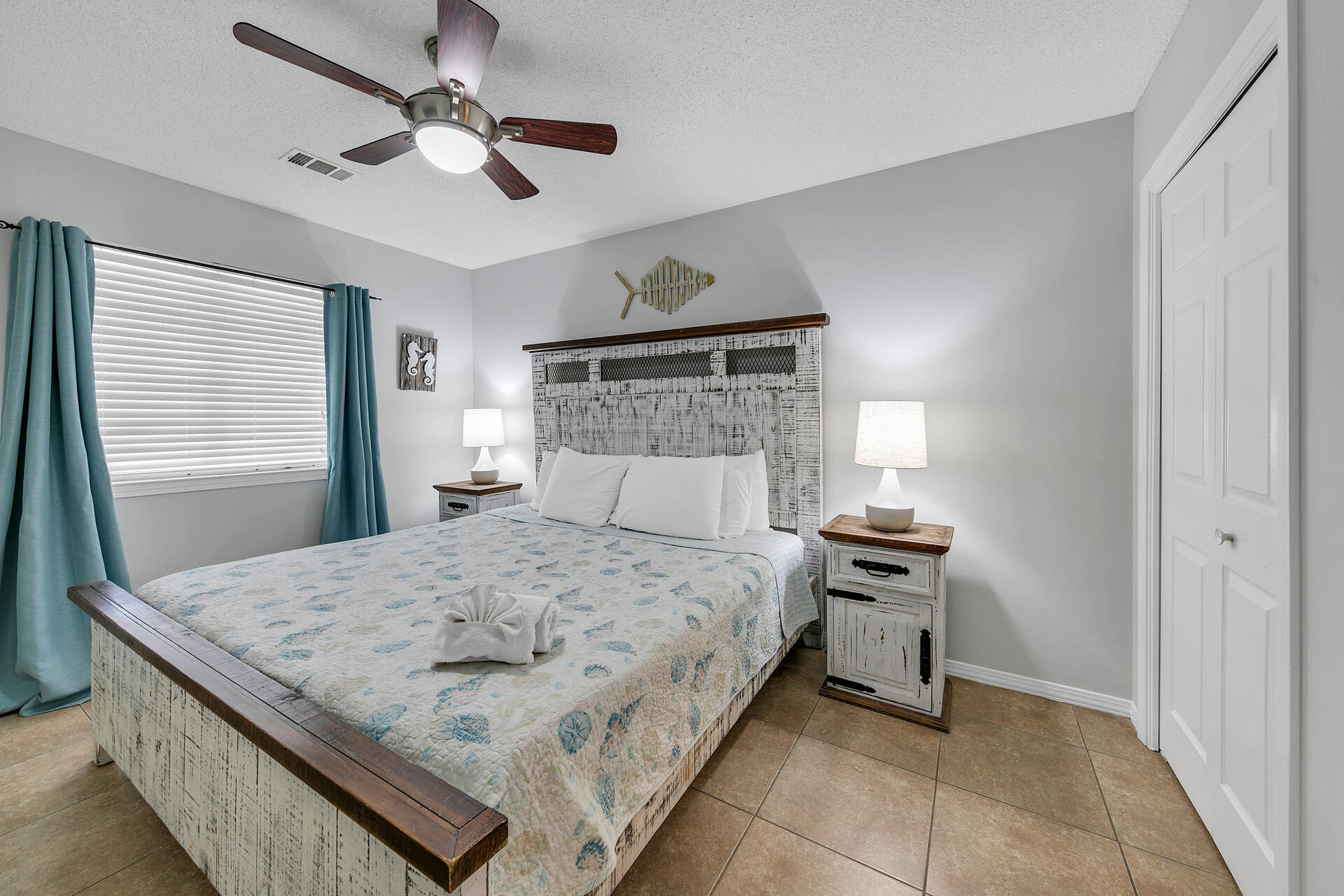 VERANDA CONDO - Residential