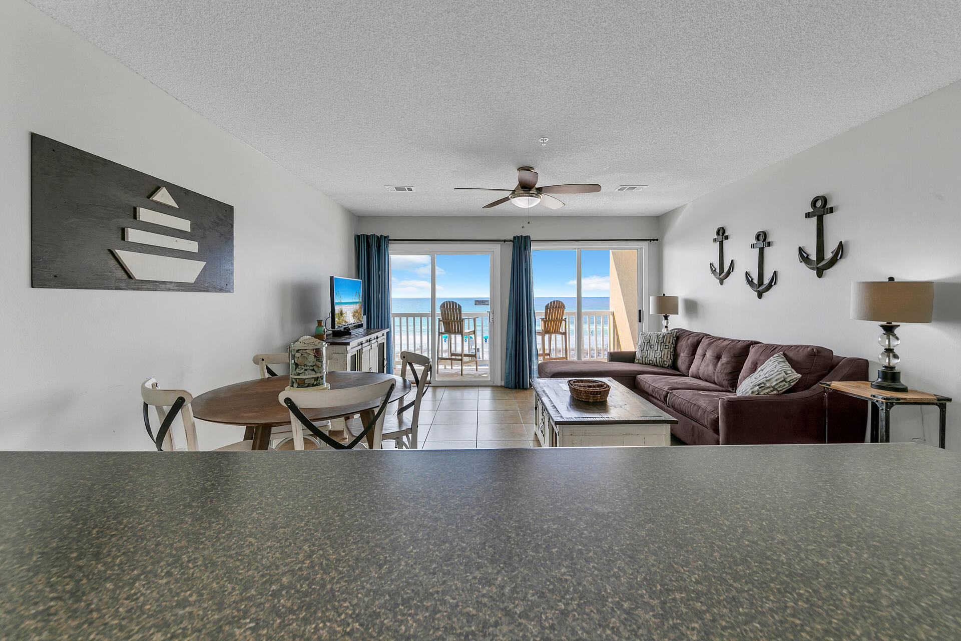 VERANDA CONDO - Residential