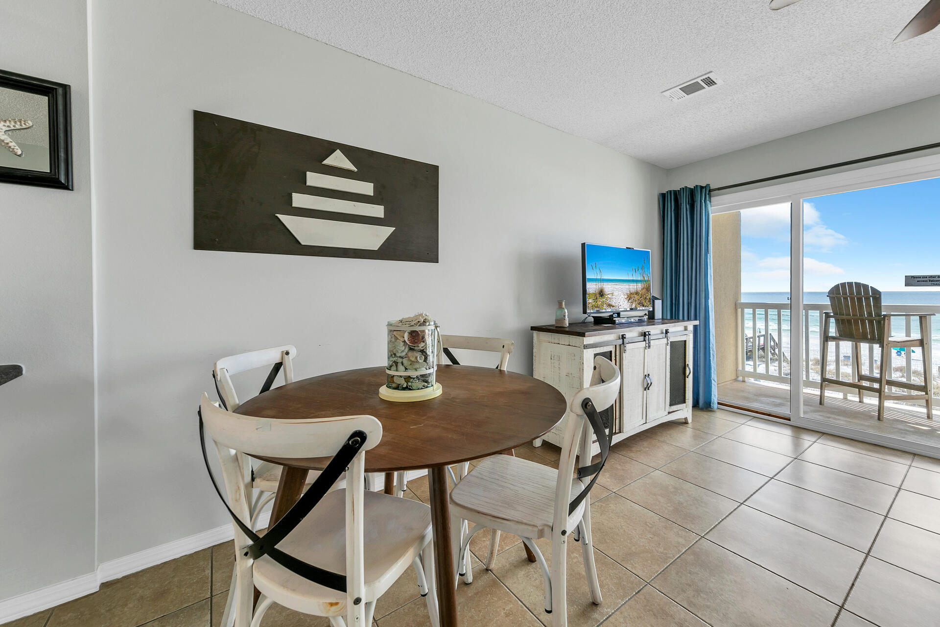 VERANDA CONDO - Residential