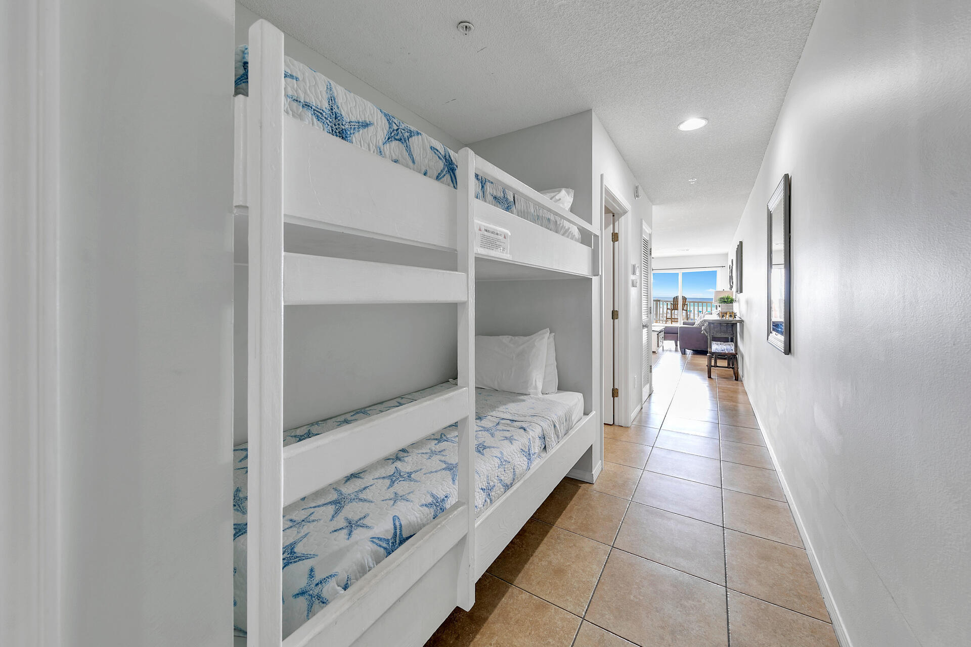 VERANDA CONDO - Residential