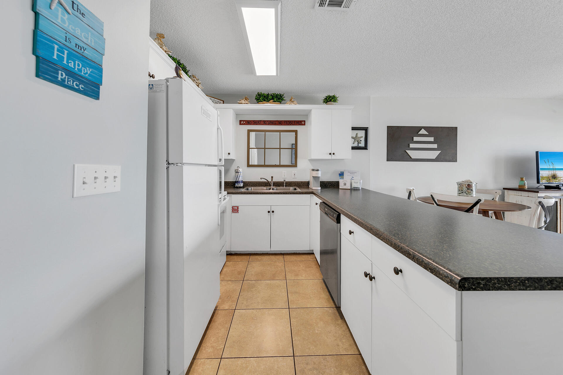 VERANDA CONDO - Residential