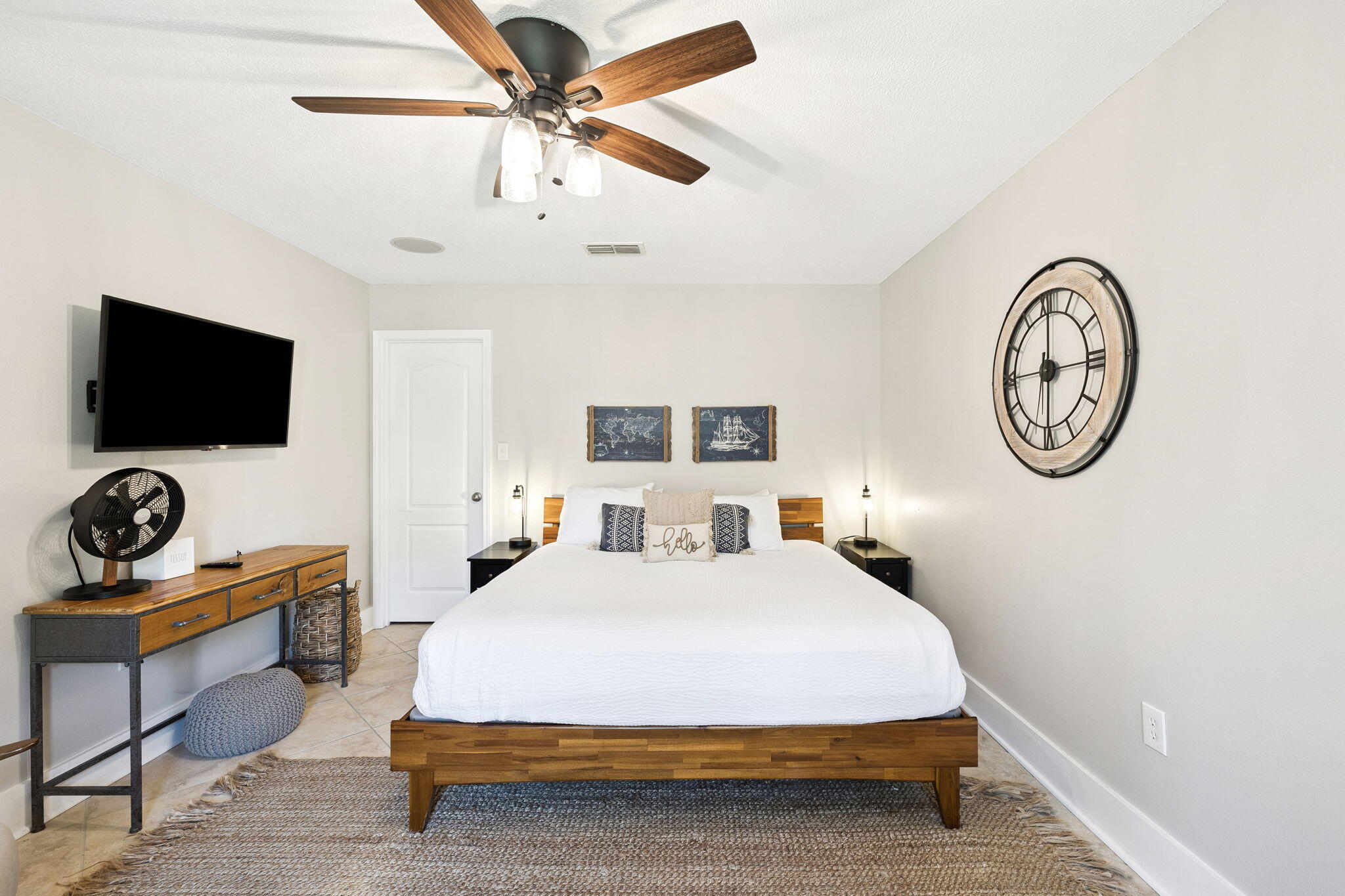 PARADISE RETREAT - Residential