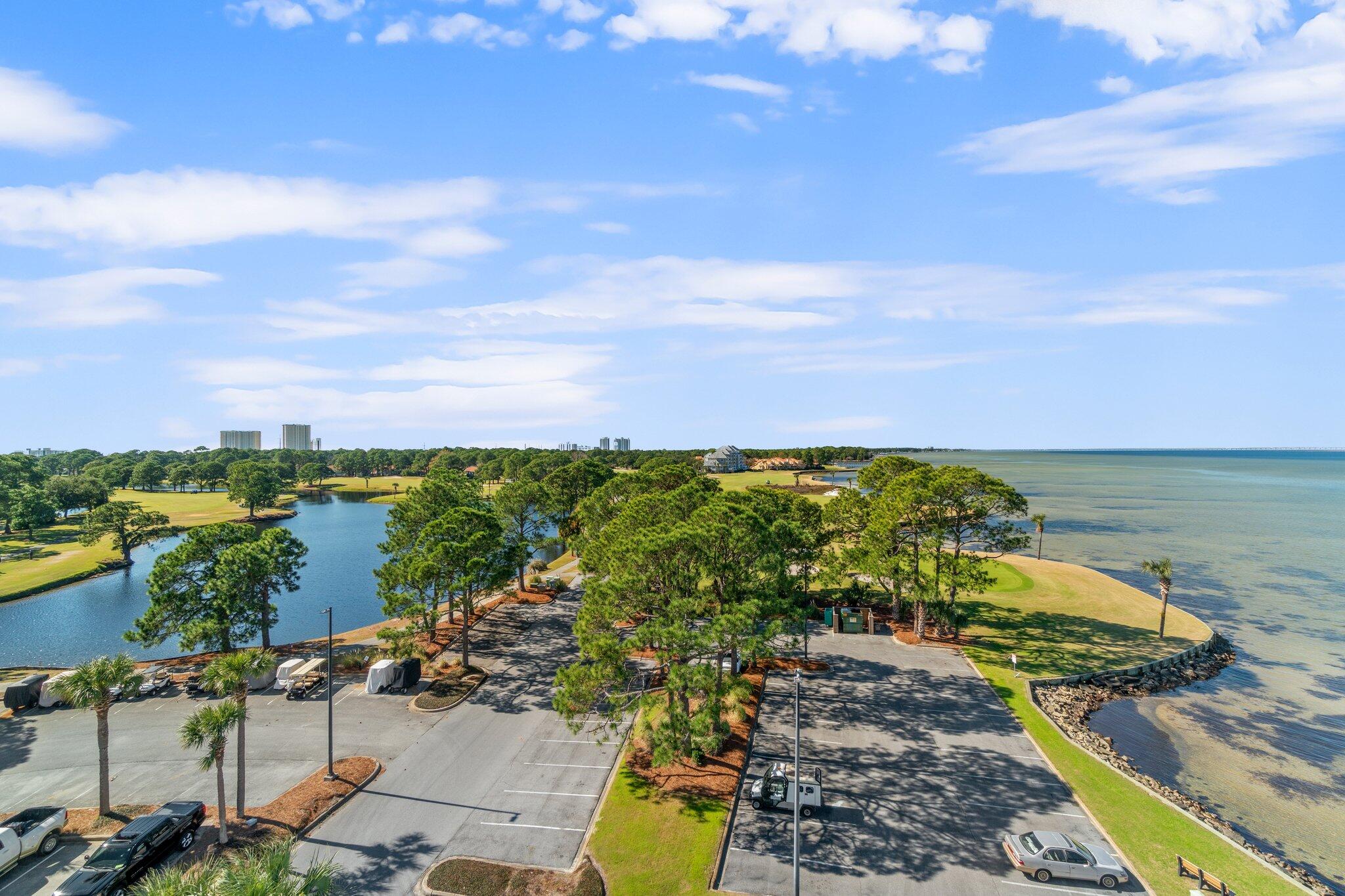 BAYSIDE CONDO SANDESTIN - Residential