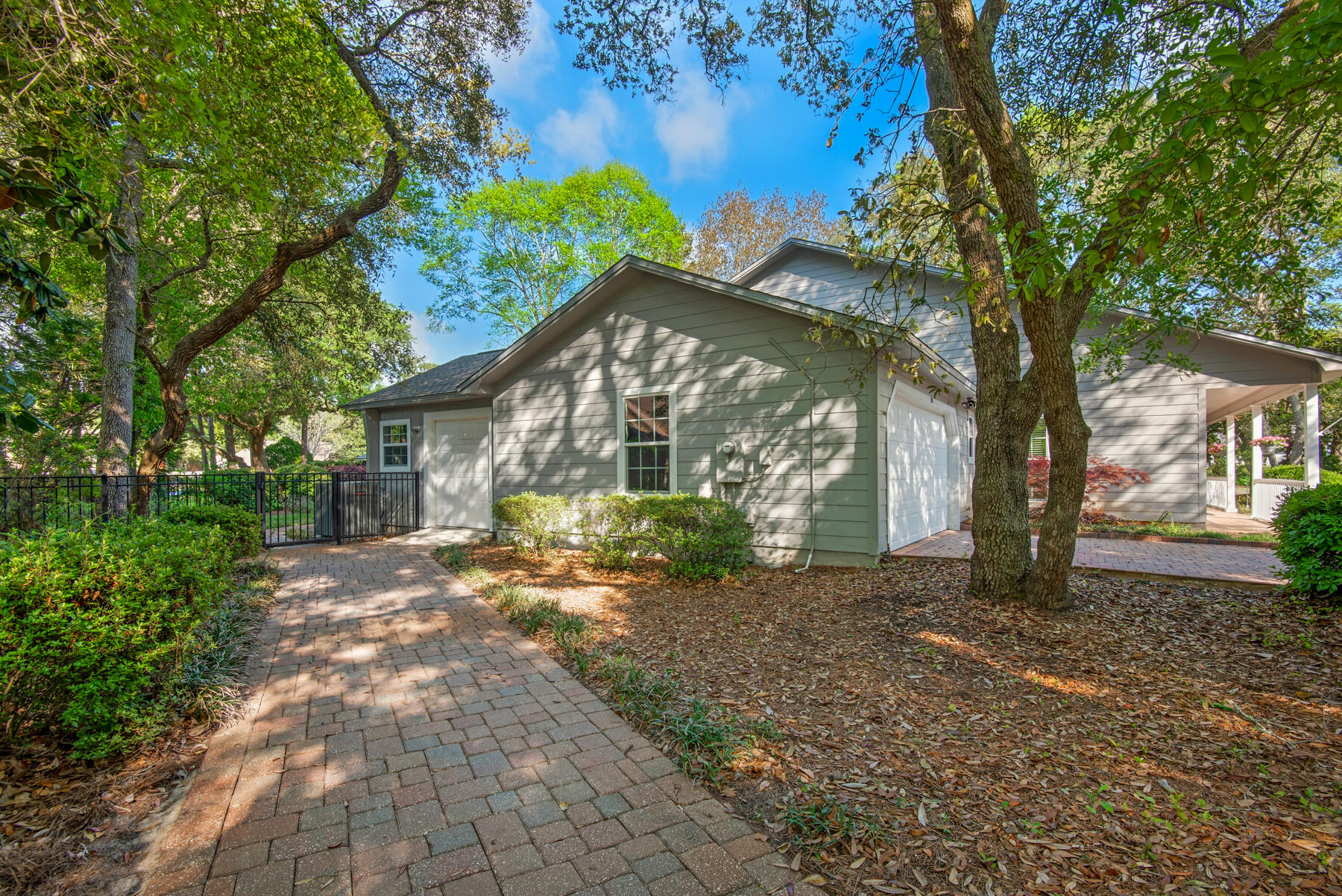 WINDWARD PH 3 - Residential Lease