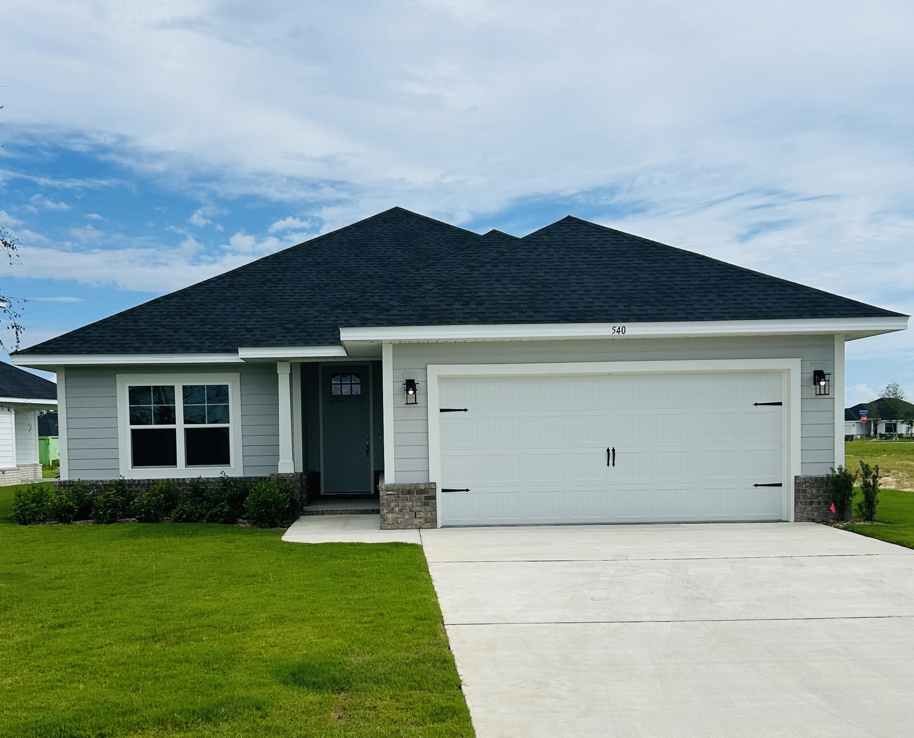 THE BLUFFS AT LAFAYETTE - Residential