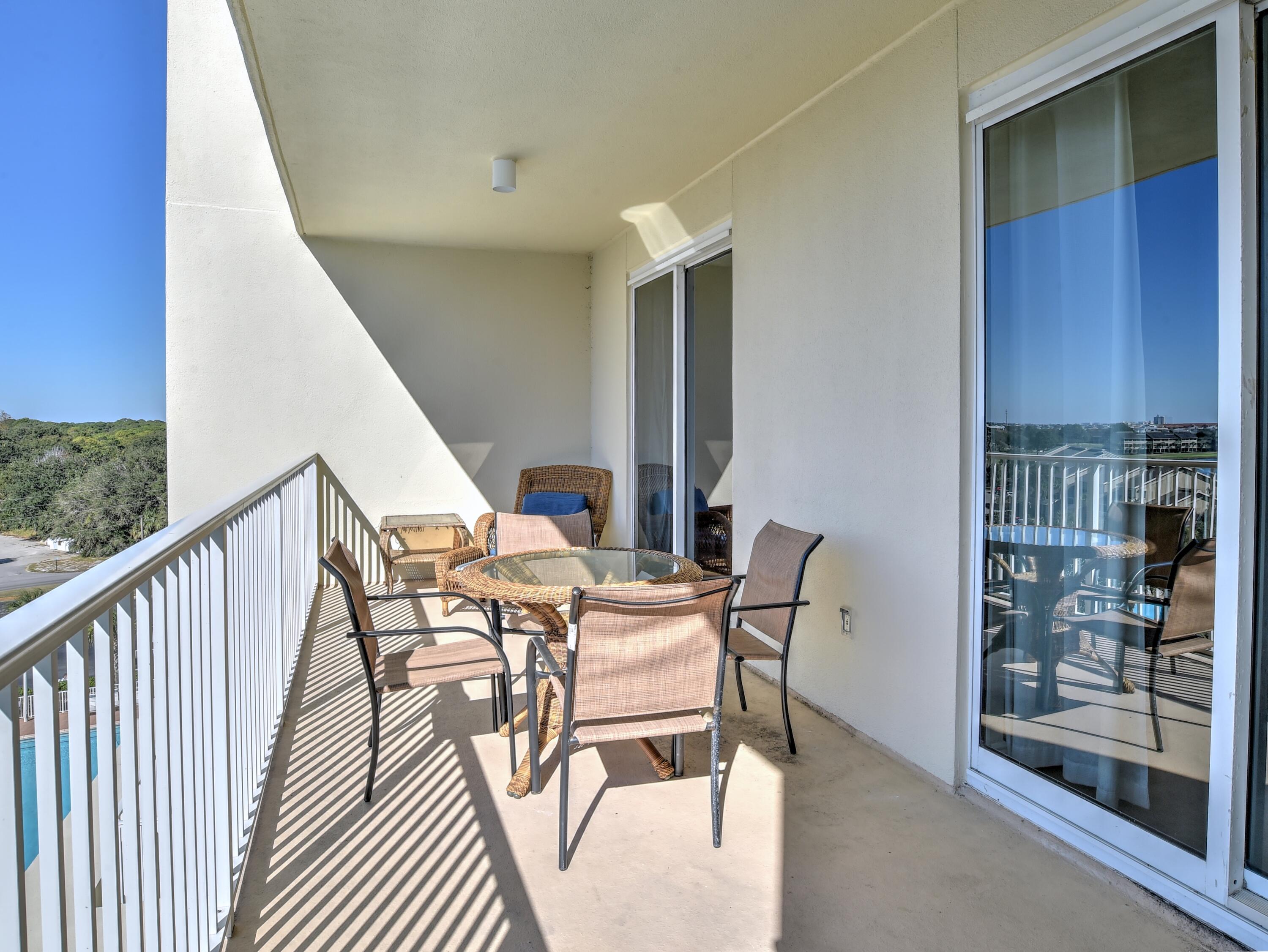 ARIEL DUNES II - Residential