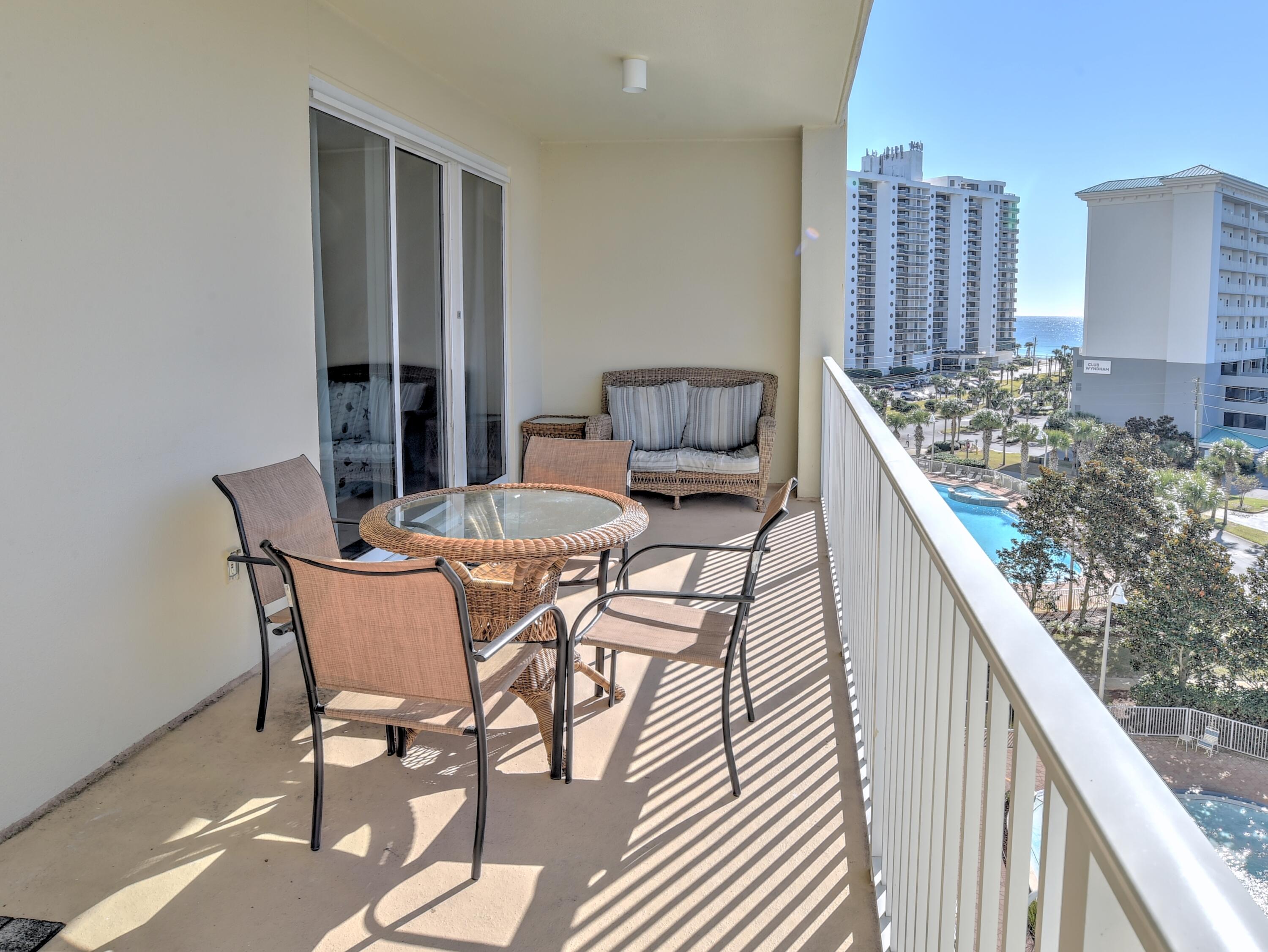 ARIEL DUNES II - Residential