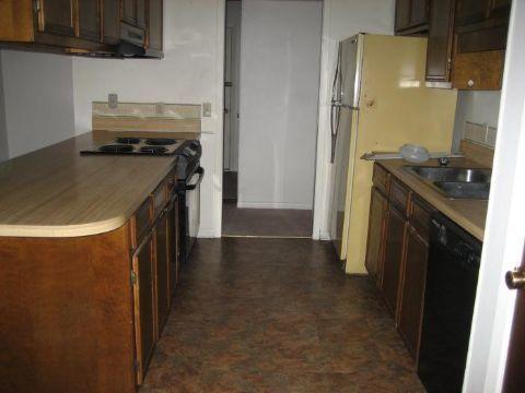 PORT DIXIE - Residential Lease