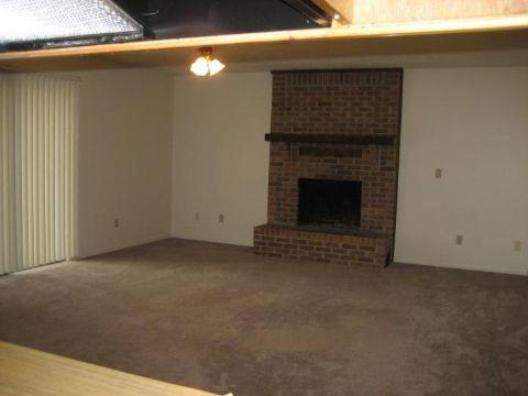 PORT DIXIE - Residential Lease