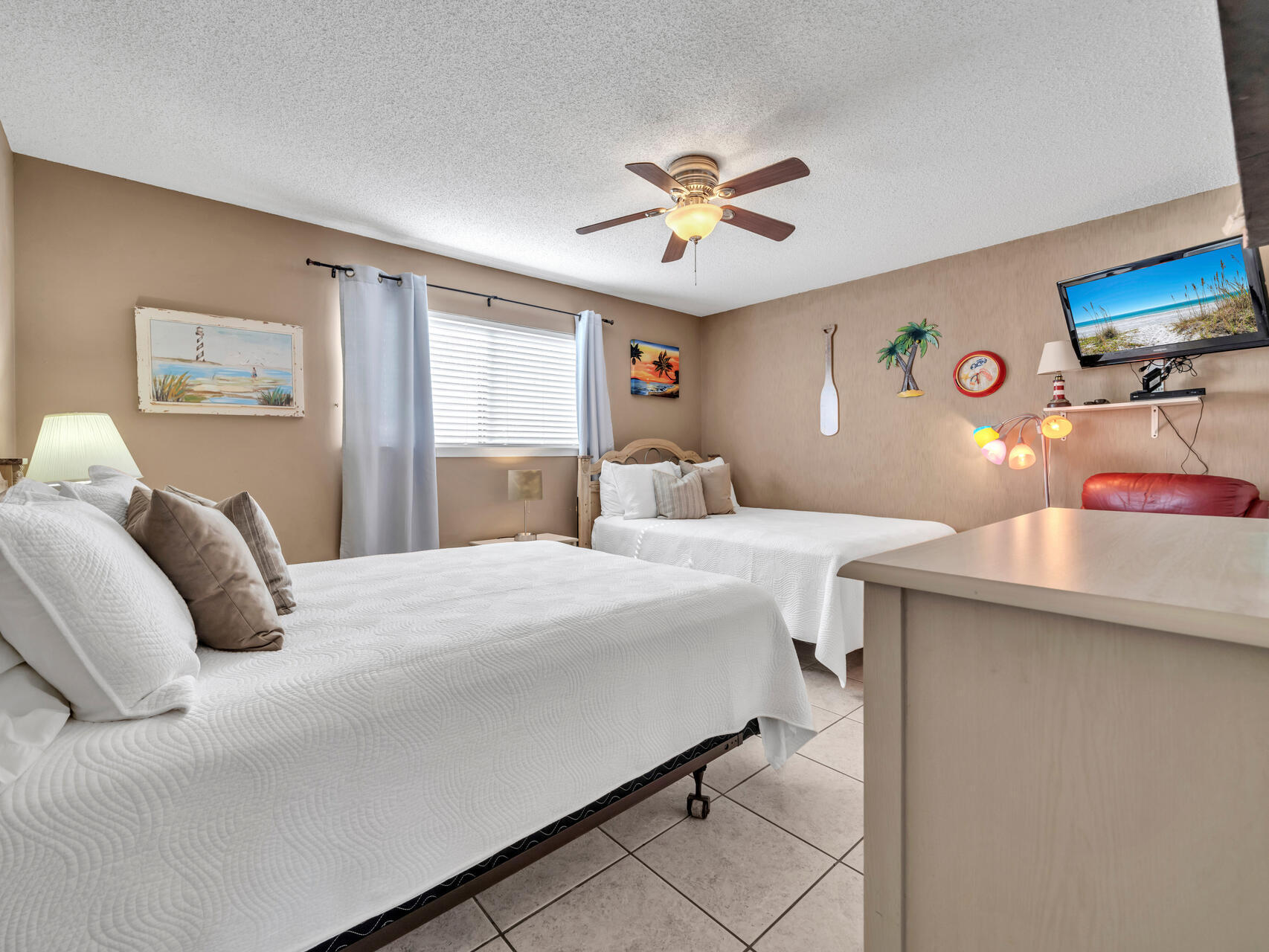 CHATEAU LA MER CONDO 2 - Residential