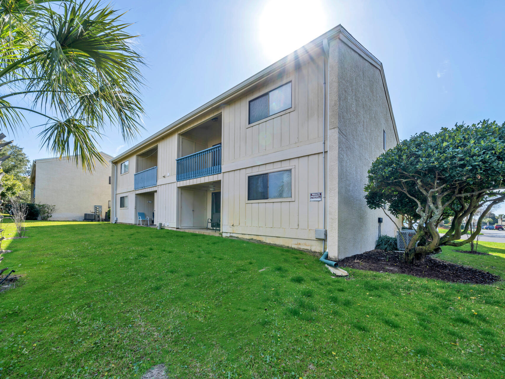 CHATEAU LA MER CONDO 2 - Residential