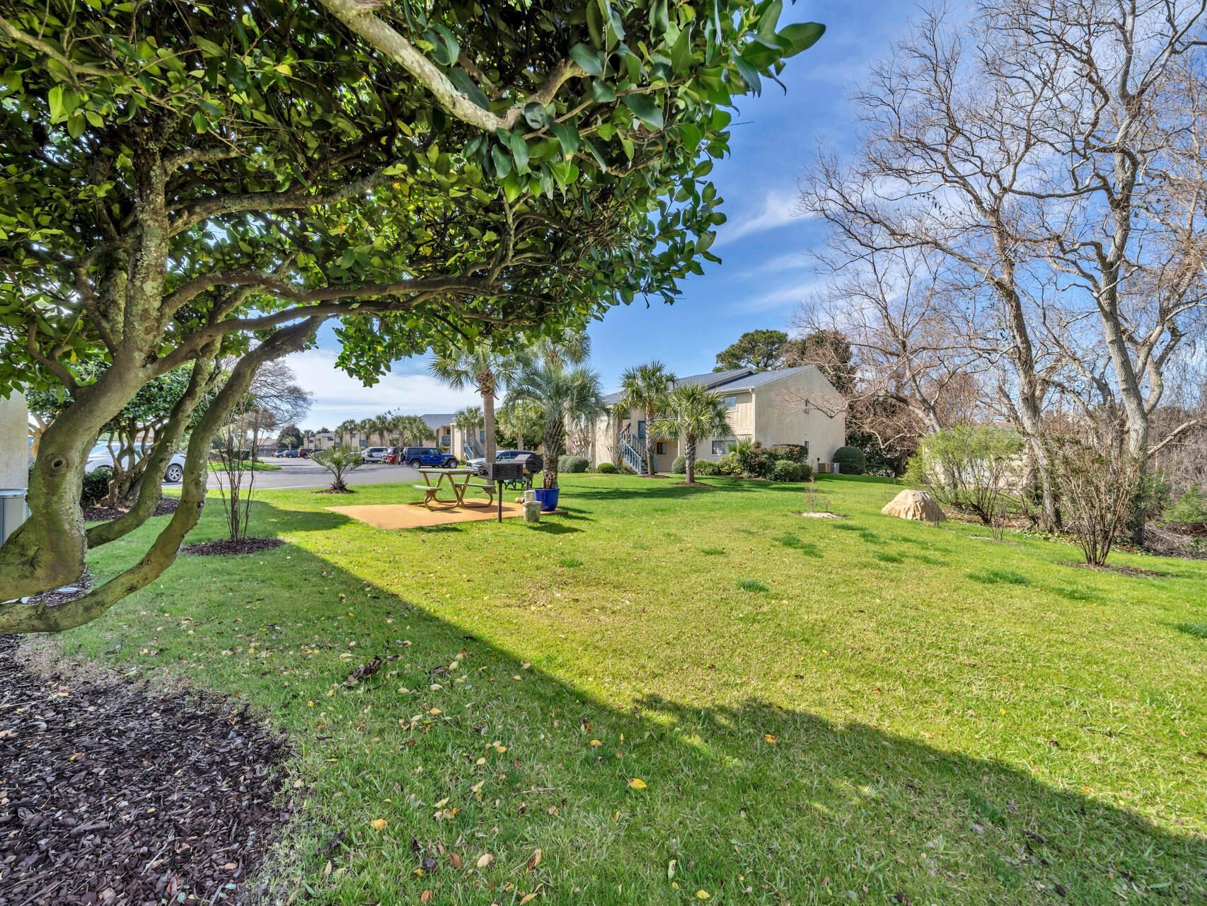 CHATEAU LA MER CONDO 2 - Residential