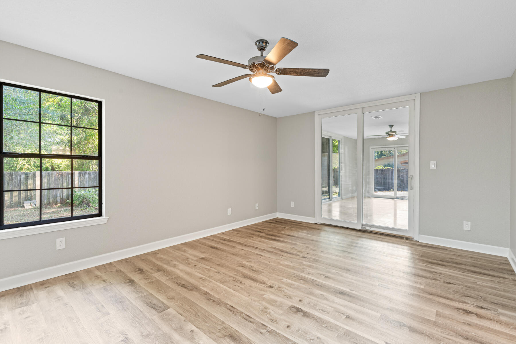 SEA HILLS 3RD - Residential
