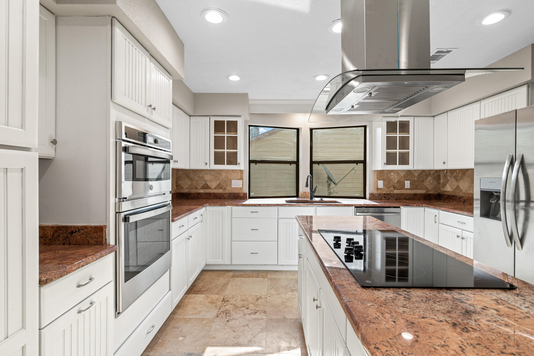 SEA HILLS 3RD - Residential