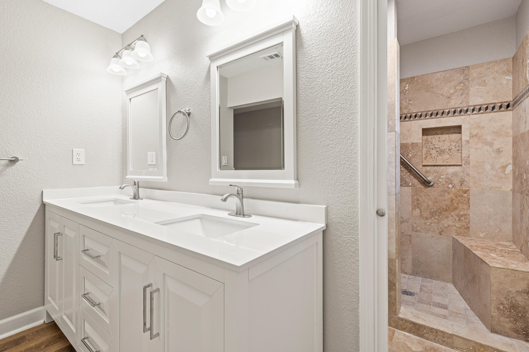 SEA HILLS 3RD - Residential