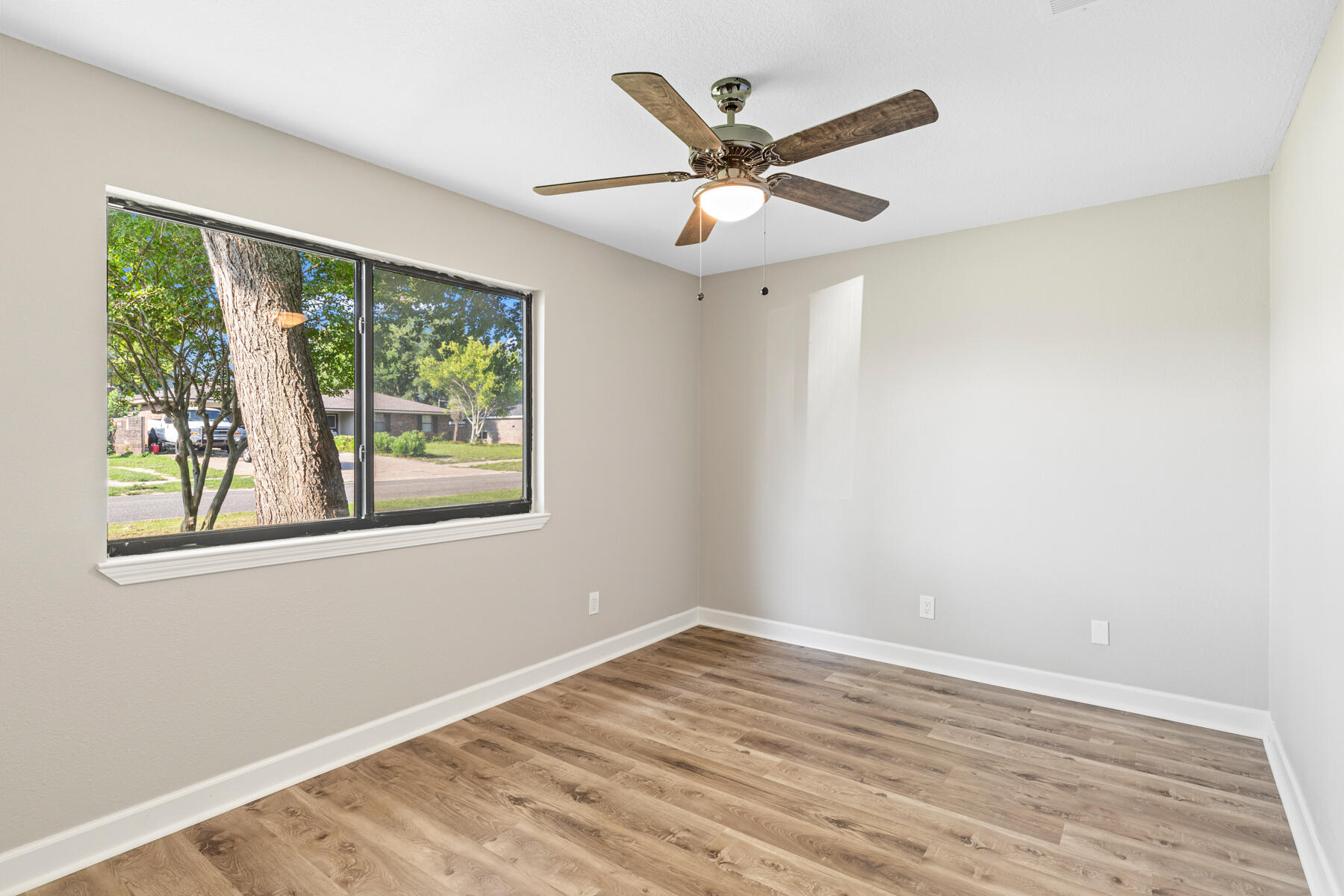 SEA HILLS 3RD - Residential