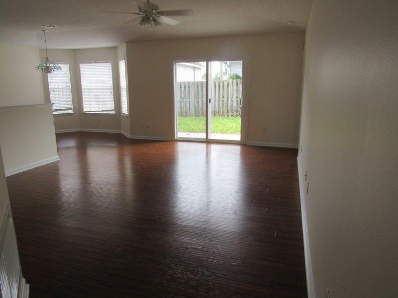 HARLAN SQUARE S/D - Residential