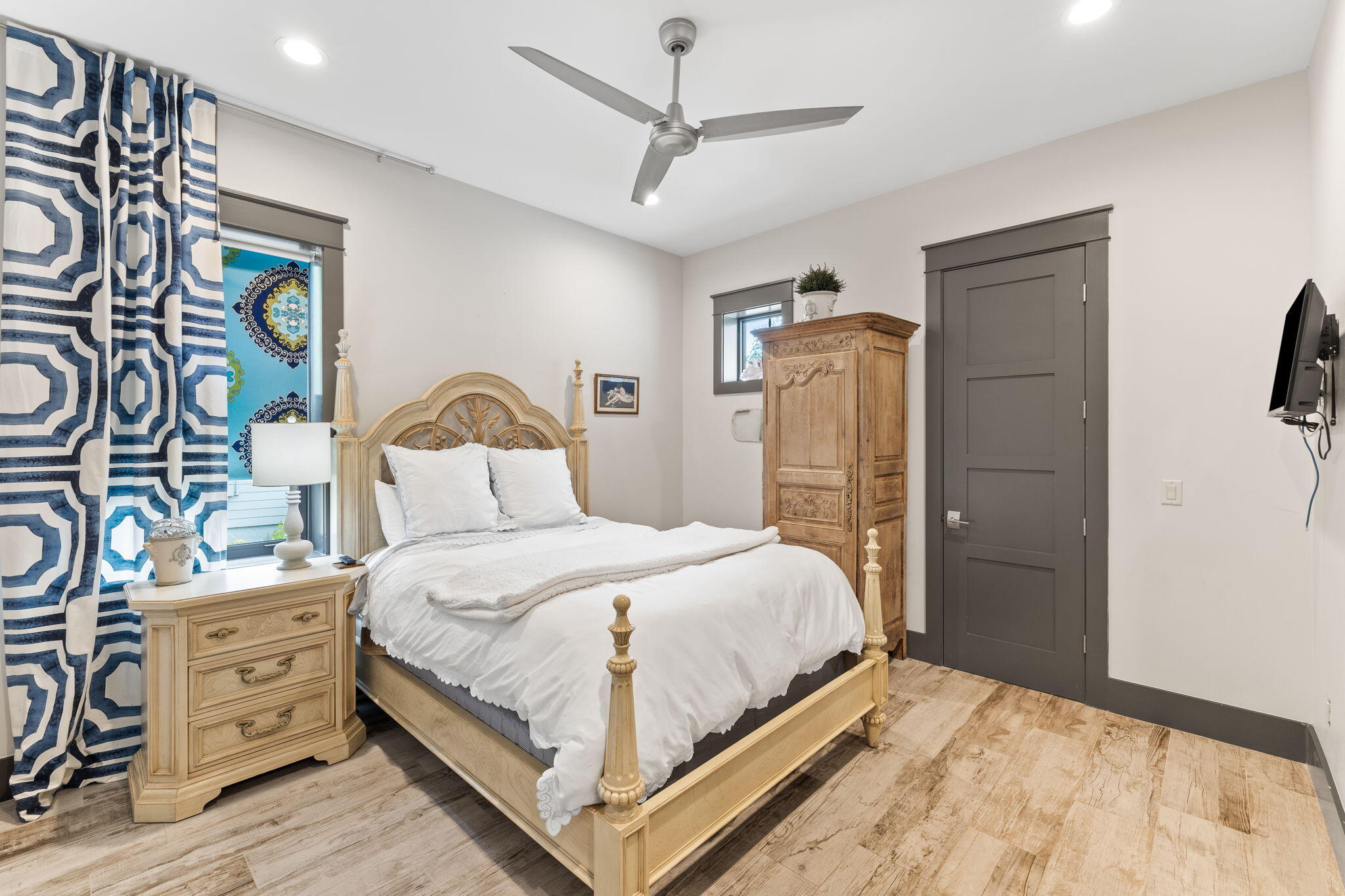 SANTA ROSA RIDGE UNIT 1 - Residential