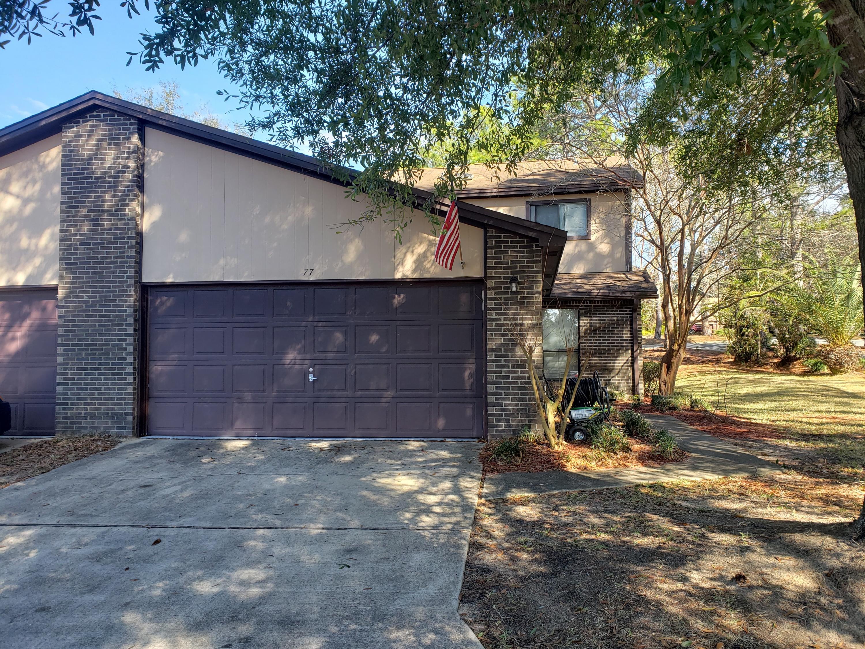 HIDDEN COVE T/H - Residential