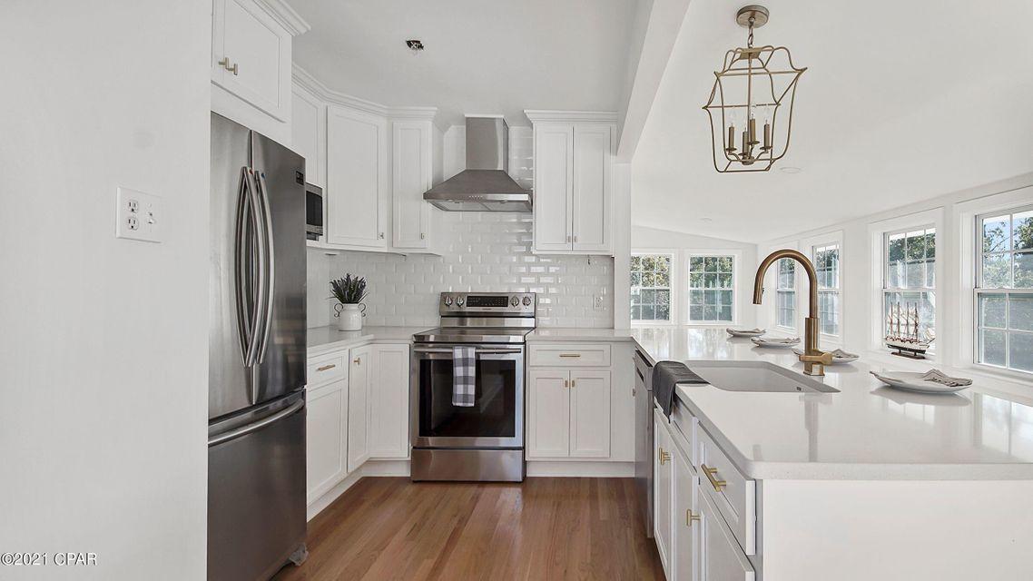 LAKESIDE PLAT - Residential