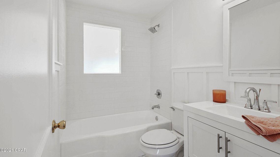 LAKESIDE PLAT - Residential