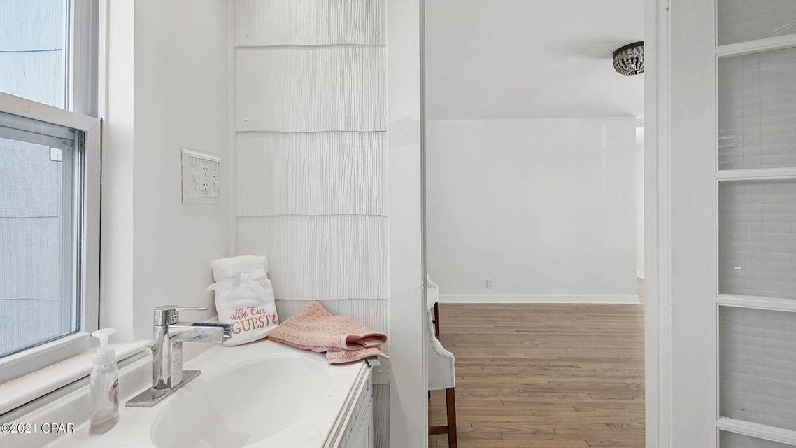 LAKESIDE PLAT - Residential