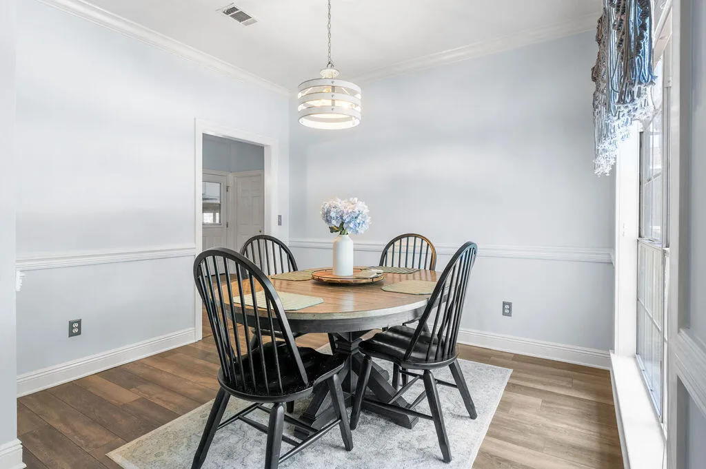 Niceville, Florida 32578, United States, 4 Bedrooms Bedrooms, ,3 BathroomsBathrooms,Residential,Active,97071