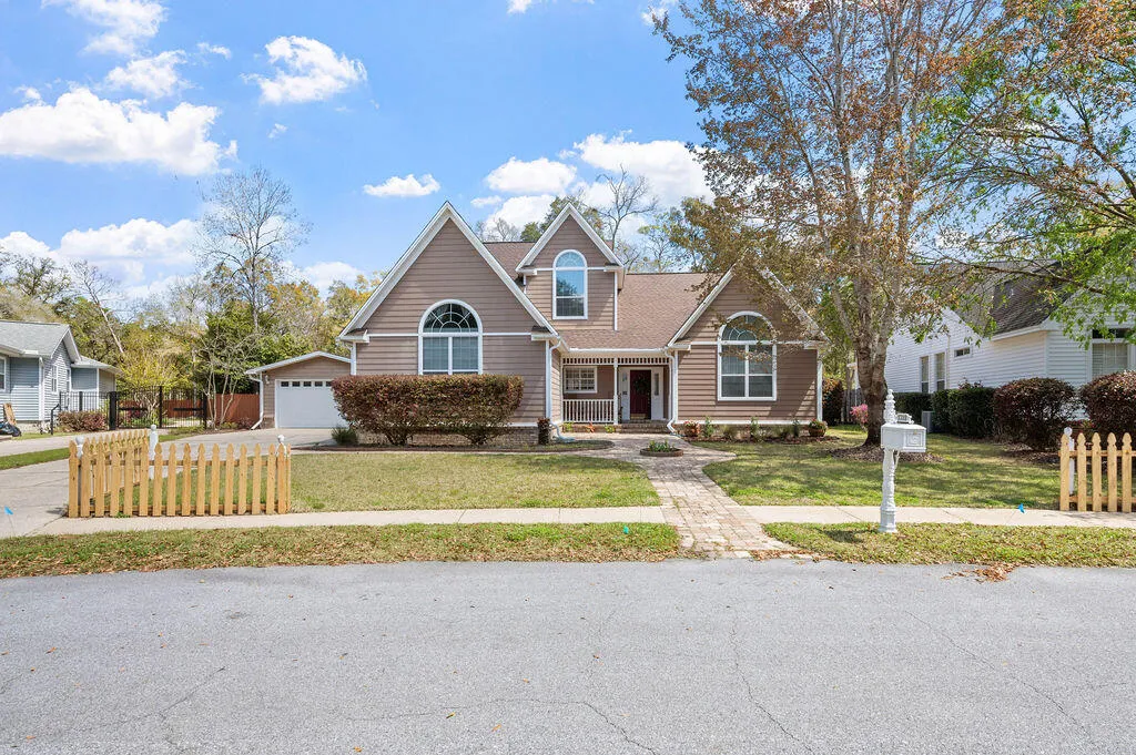 Niceville, Florida 32578, United States, 4 Bedrooms Bedrooms, ,3 BathroomsBathrooms,Residential,Active,97071