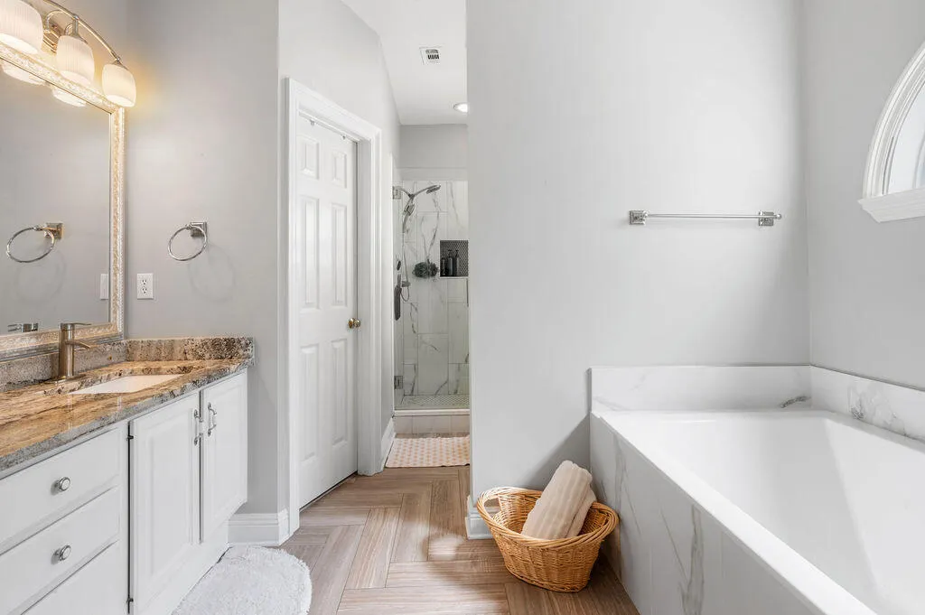 Niceville, Florida 32578, United States, 4 Bedrooms Bedrooms, ,3 BathroomsBathrooms,Residential,Active,97071