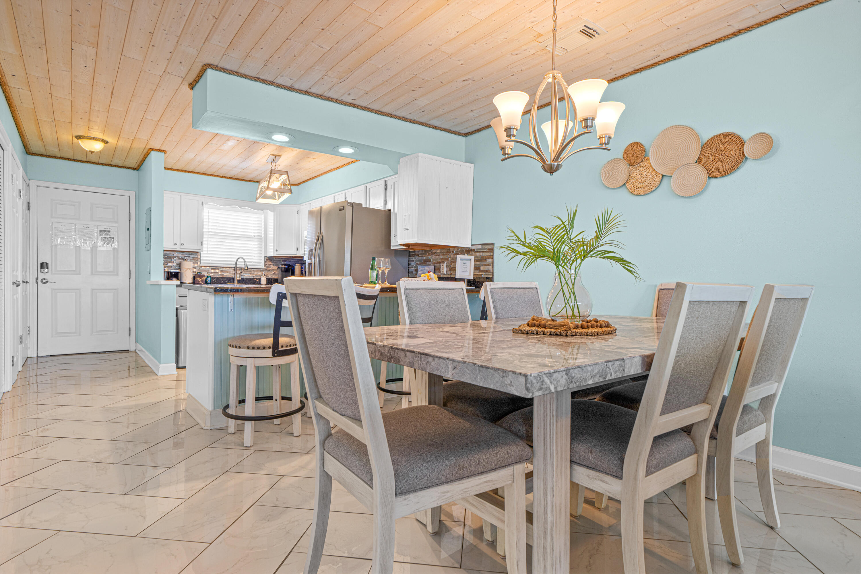 COMMODORES LANDING - Residential