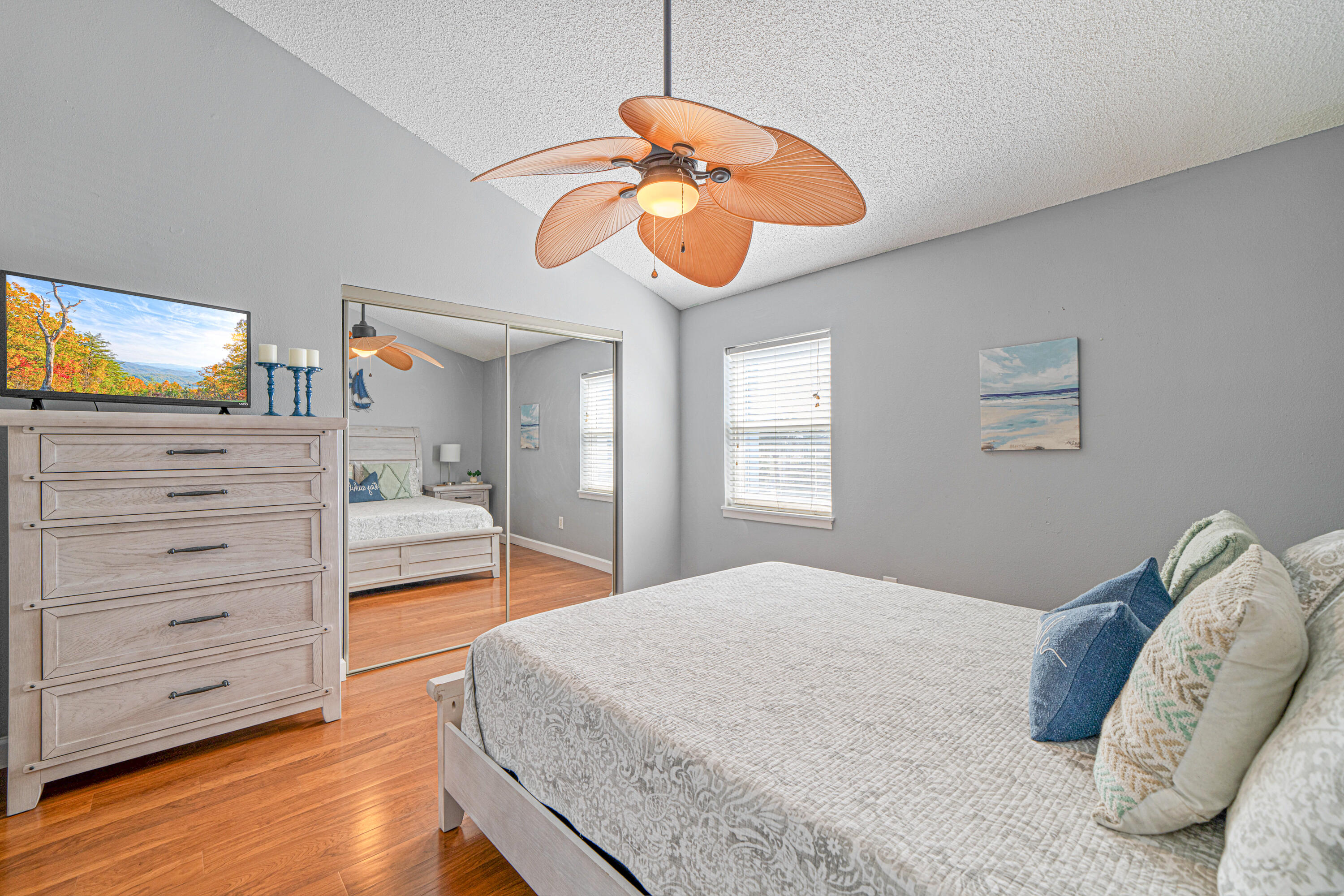 COMMODORES LANDING - Residential