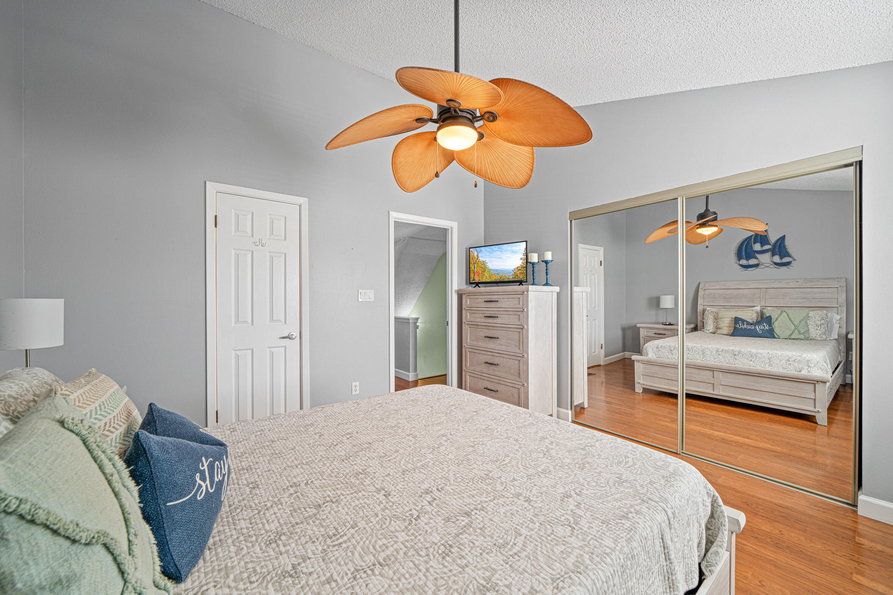 COMMODORES LANDING - Residential