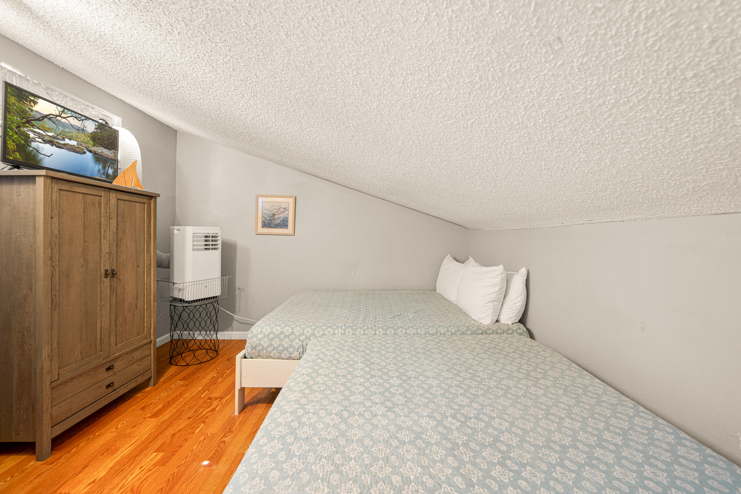 COMMODORES LANDING - Residential