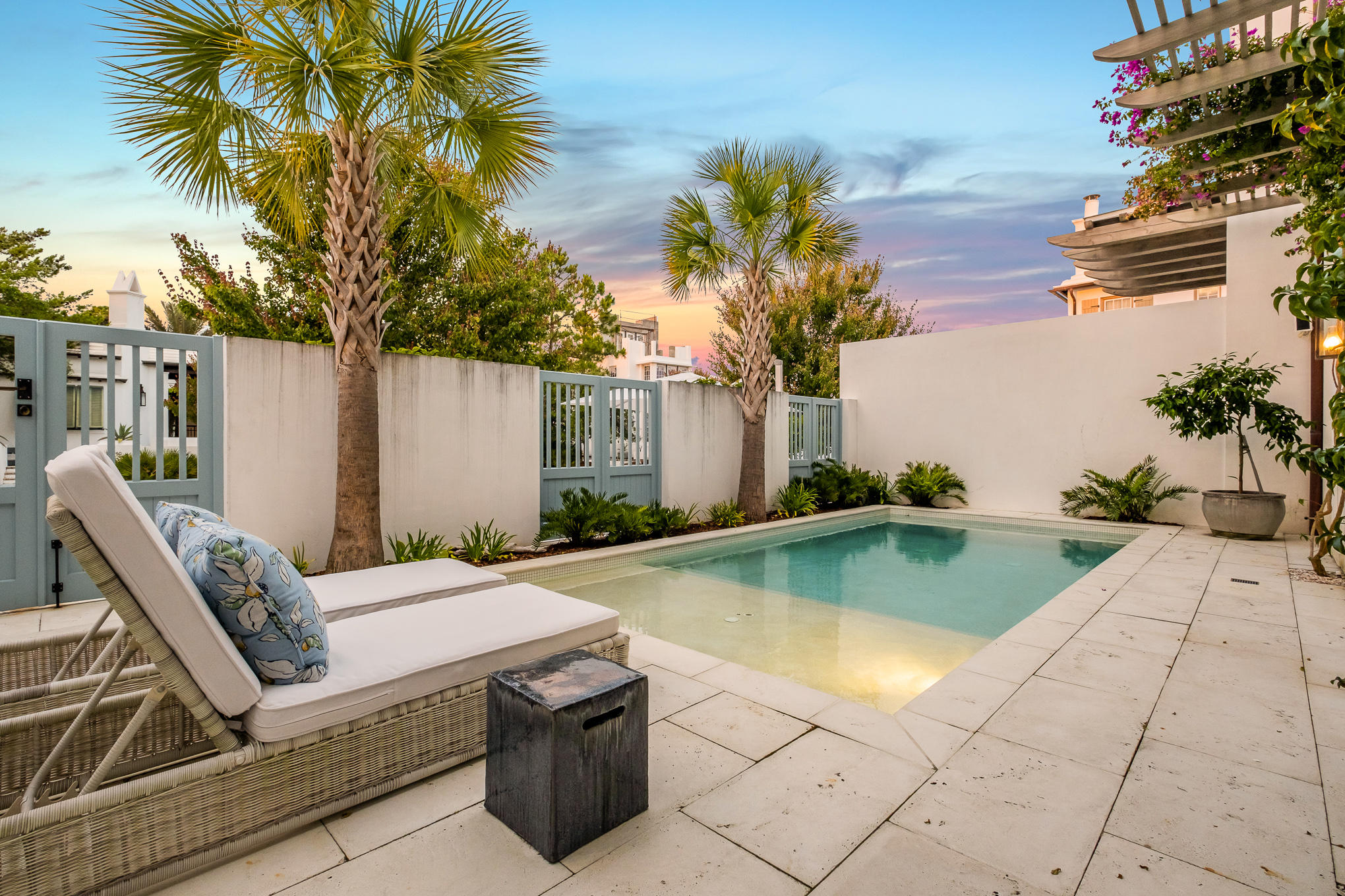 ALYS BEACH - Residential