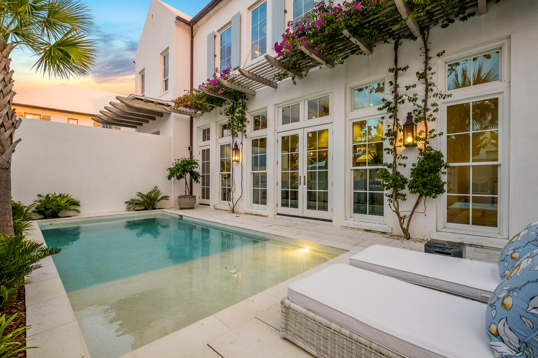 ALYS BEACH - Residential