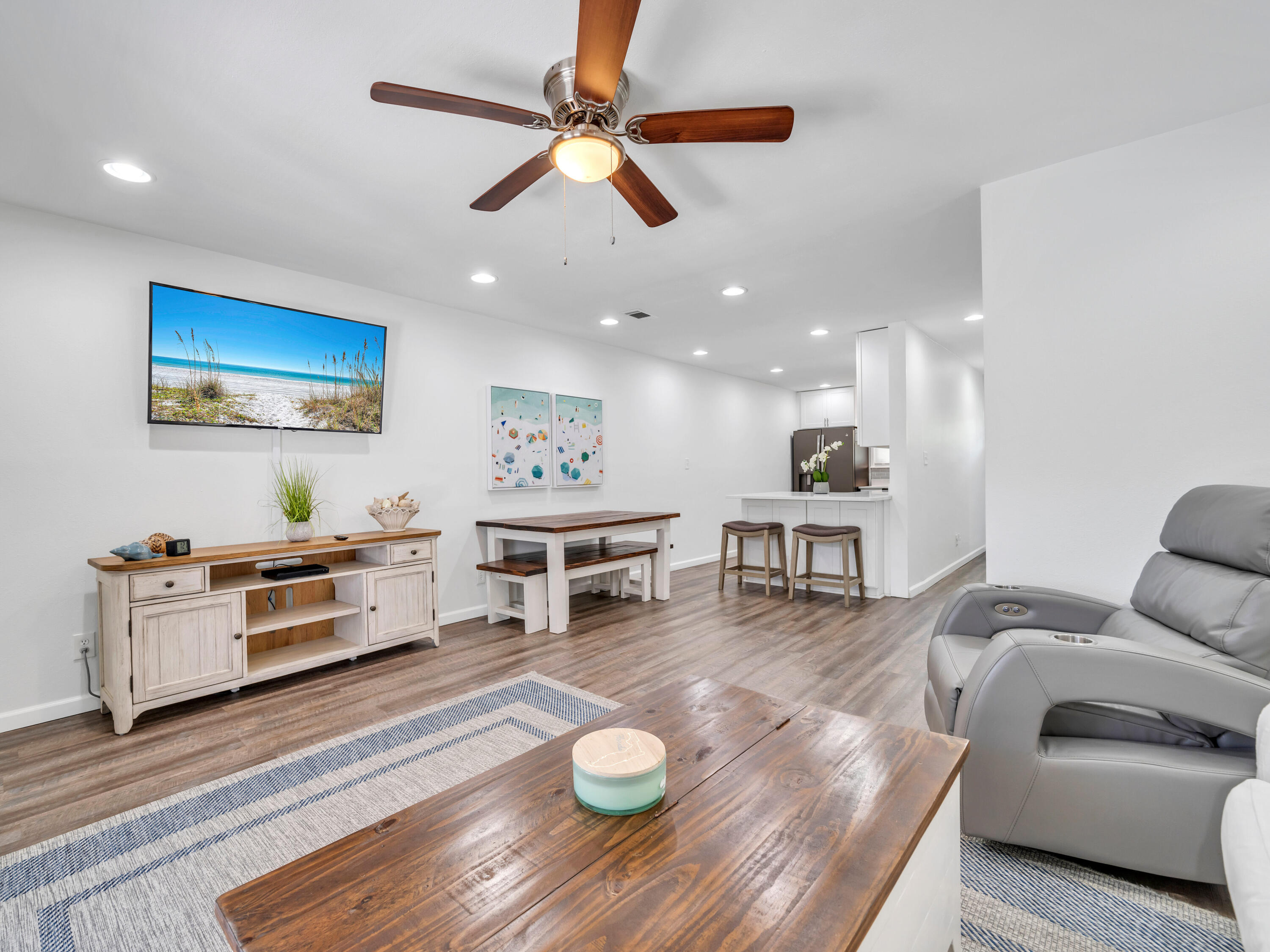 SUMMER HAVEN NORTH T/H - Residential