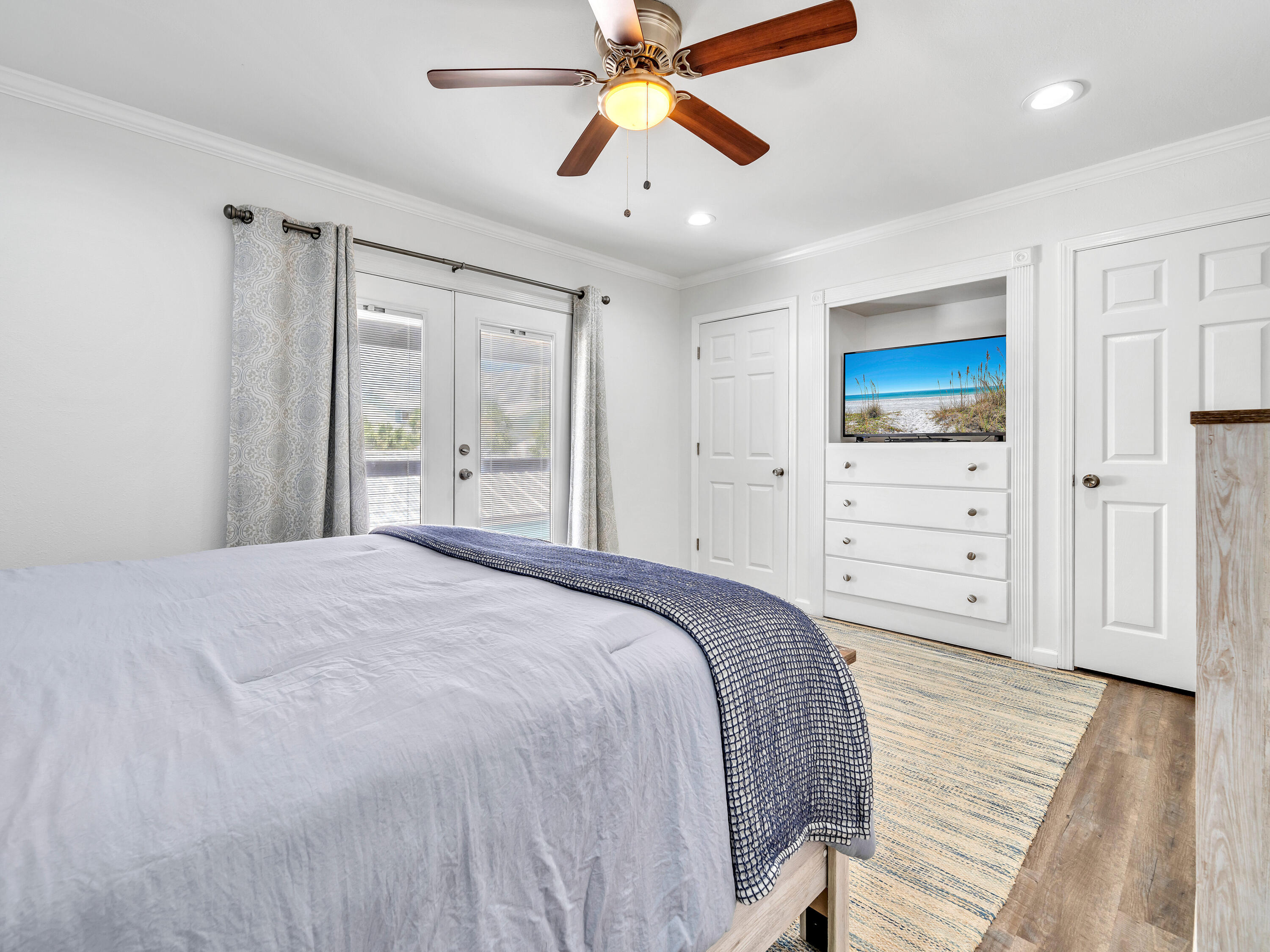 SUMMER HAVEN NORTH T/H - Residential