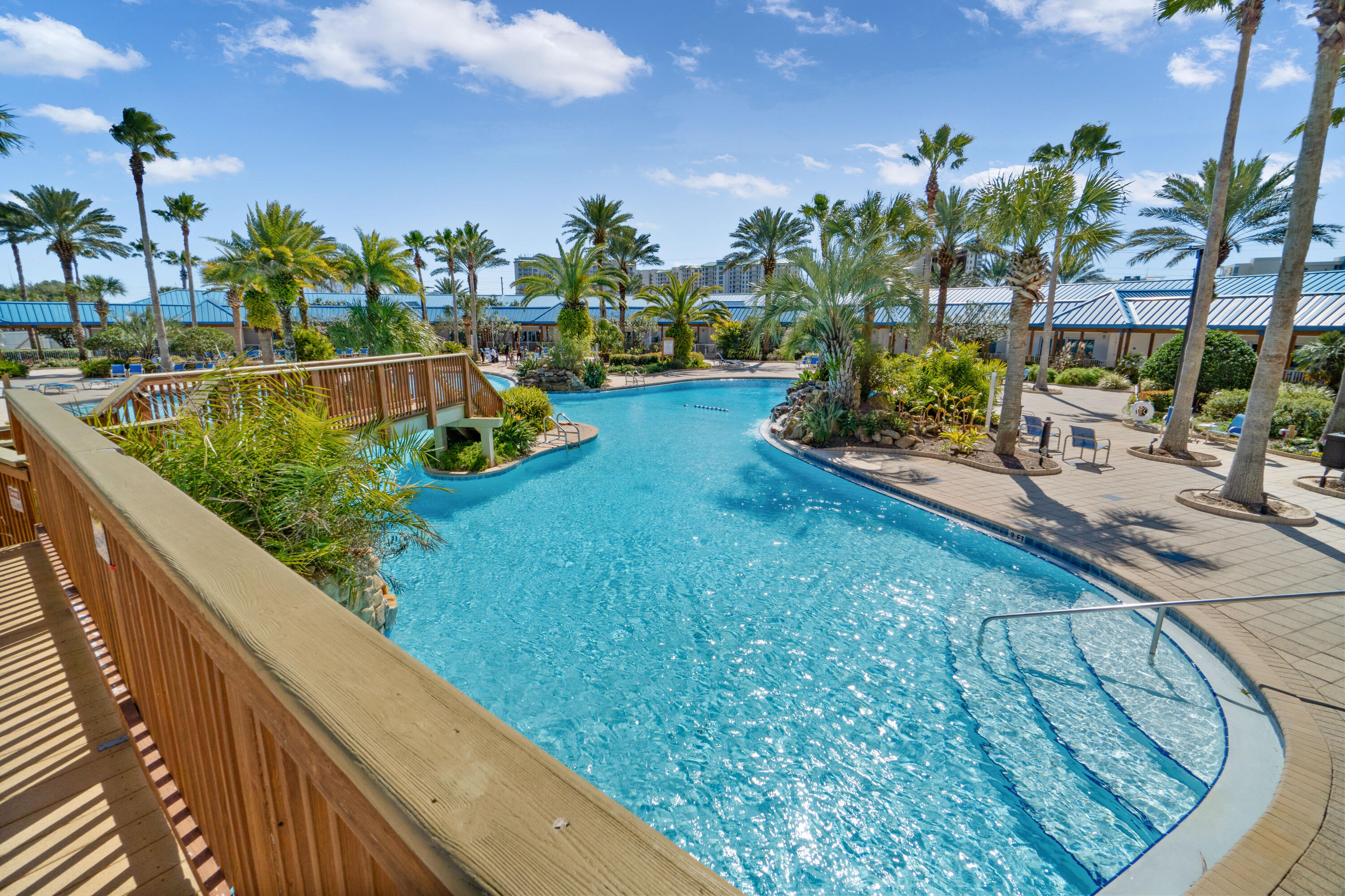THE PALMS OF DESTIN - Residential