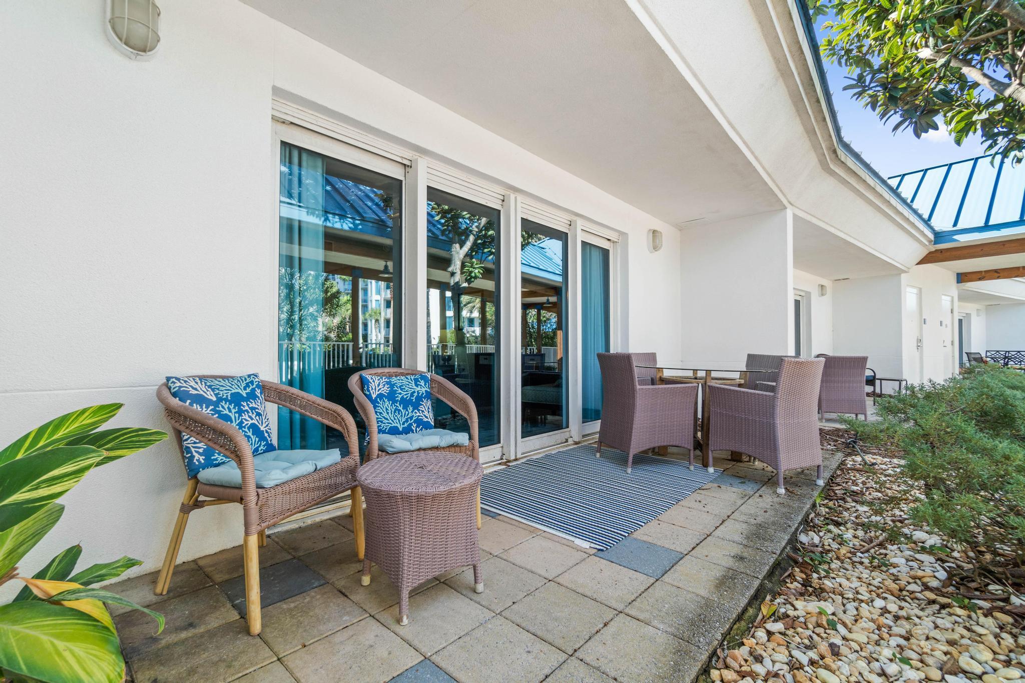 THE PALMS OF DESTIN - Residential
