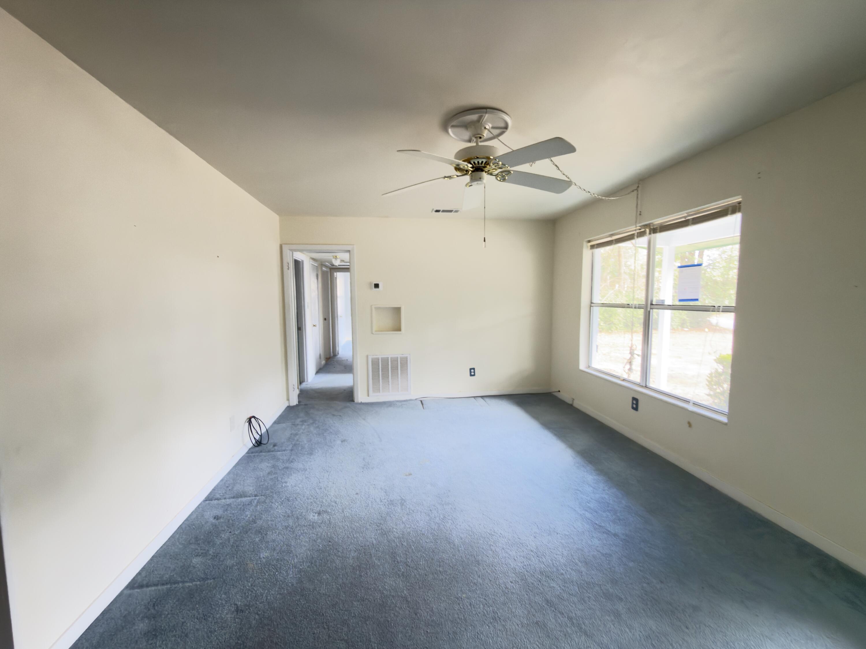 CRESCENT LAKE - Residential