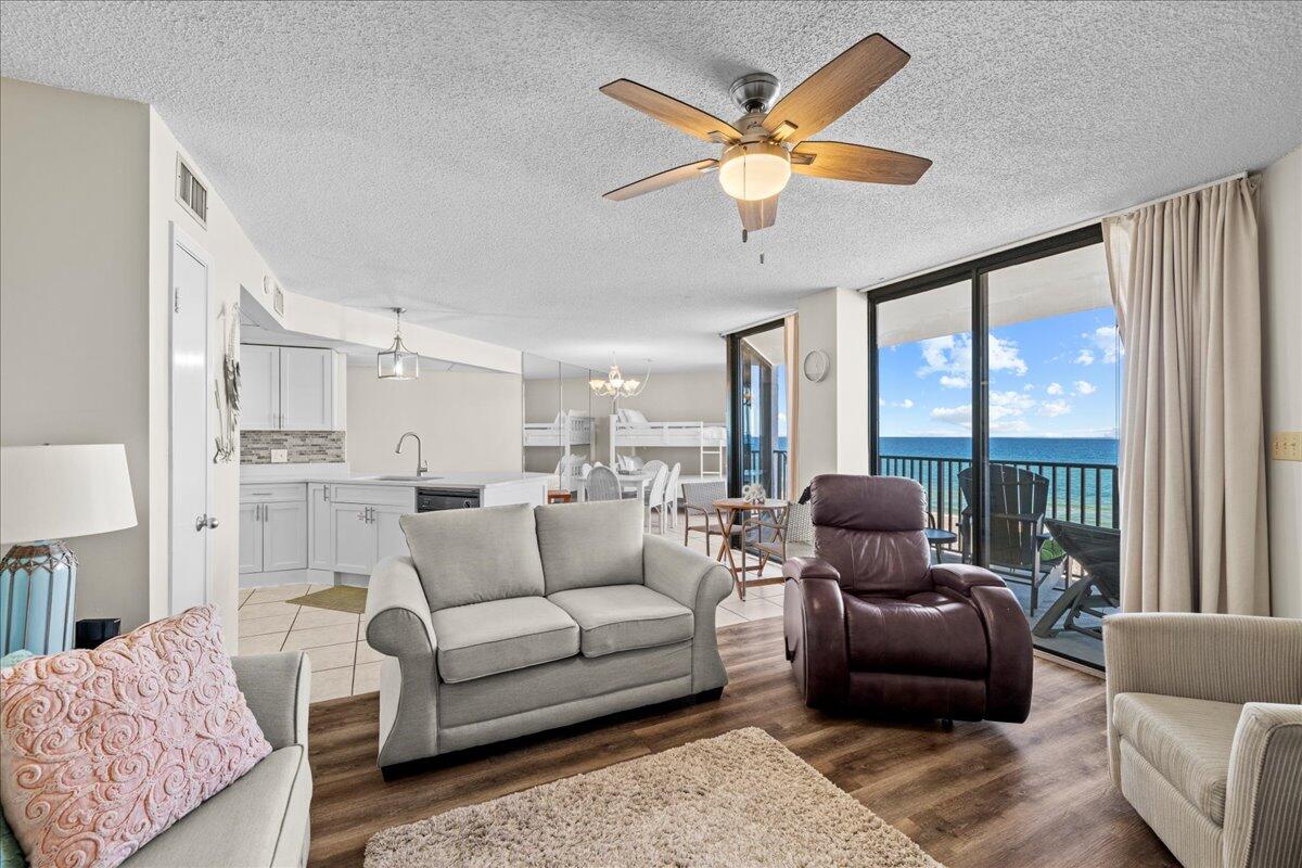 AQUAVISTA CONDO - Residential