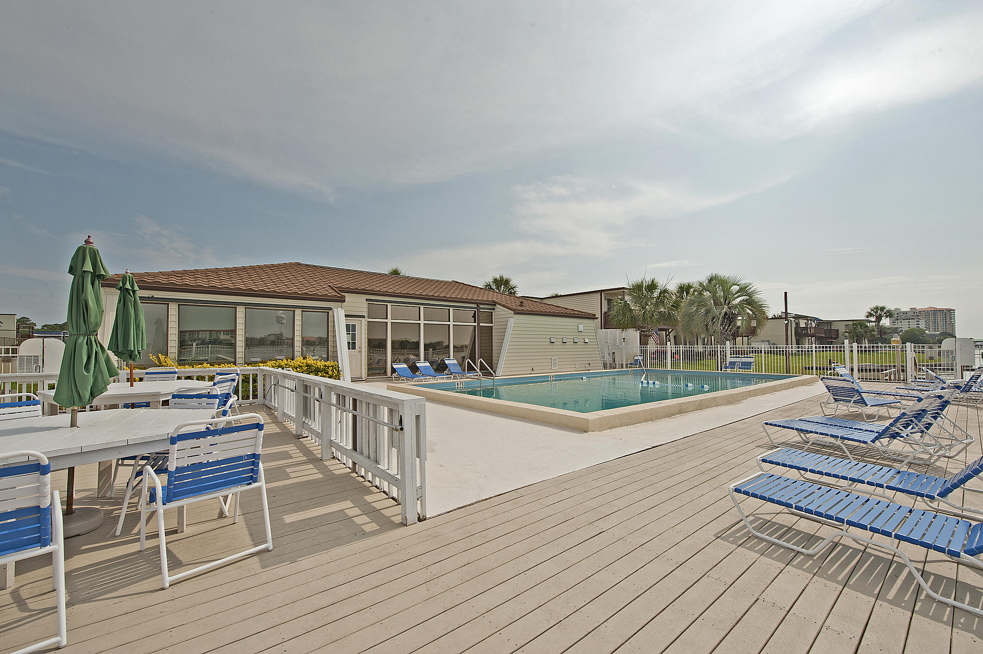 FOUNTAINHEAD CONDO - Residential